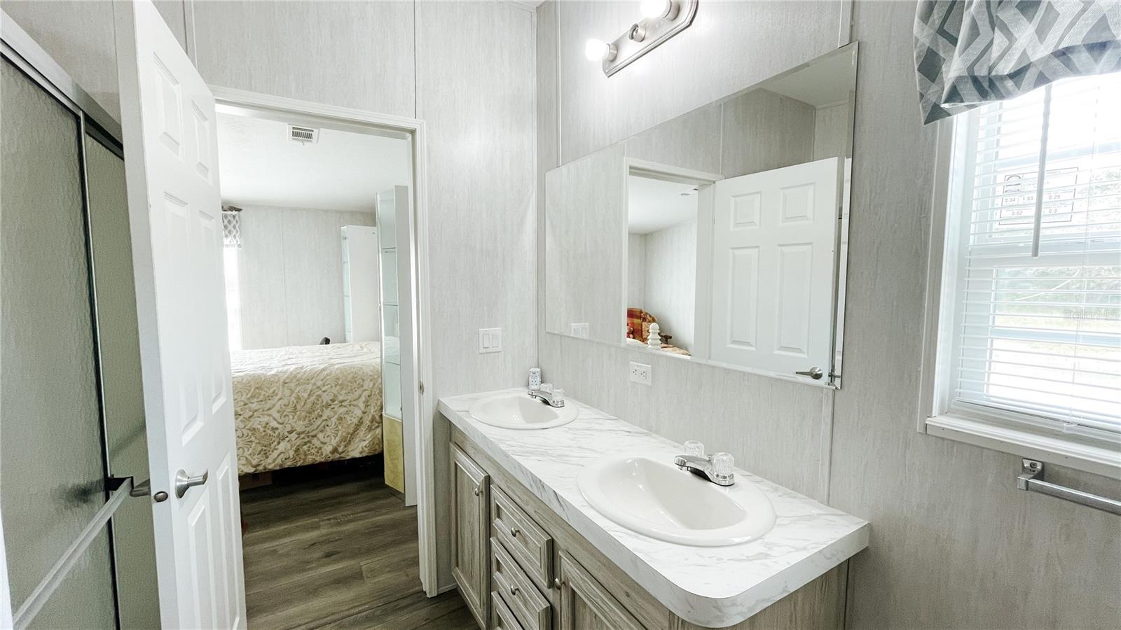 Image 6 of 18 For 16161 276th Street