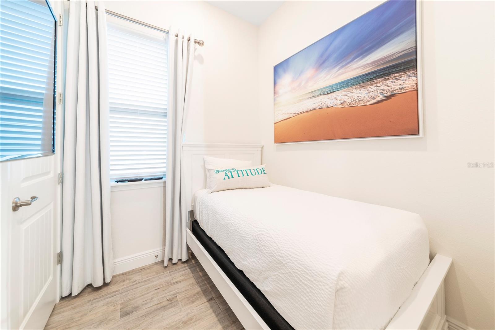 Image 13 of 74 For 8041 Lost Shaker Lane