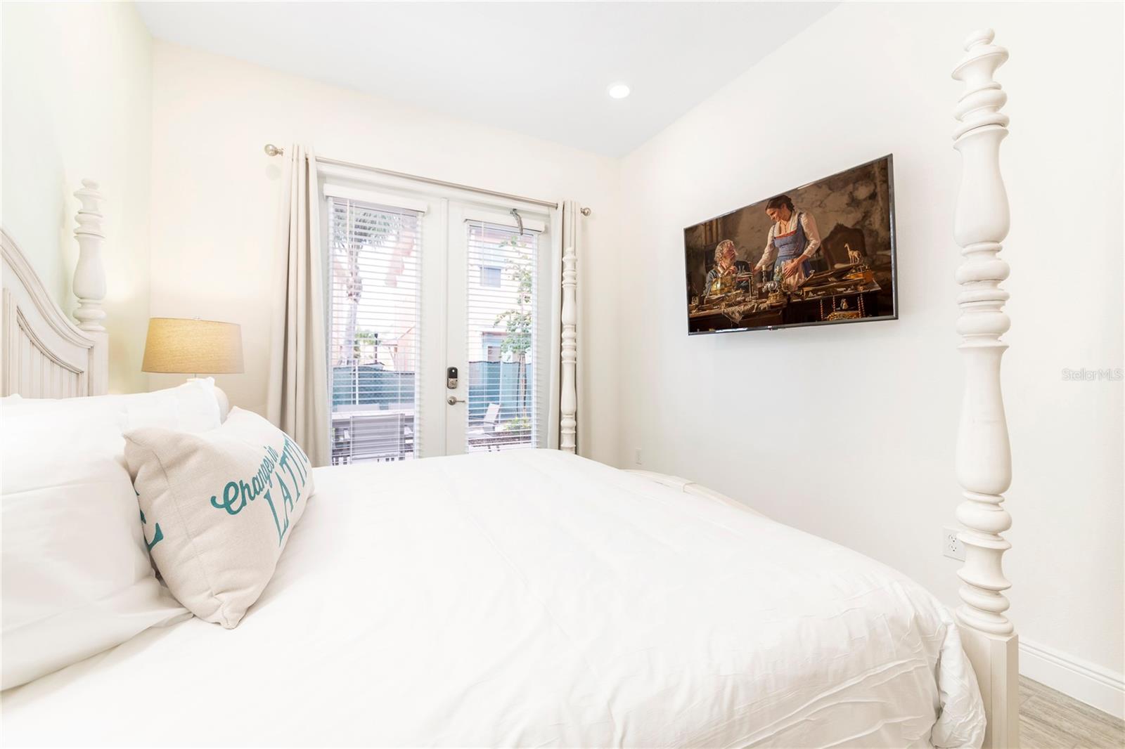 Image 9 of 74 For 8041 Lost Shaker Lane