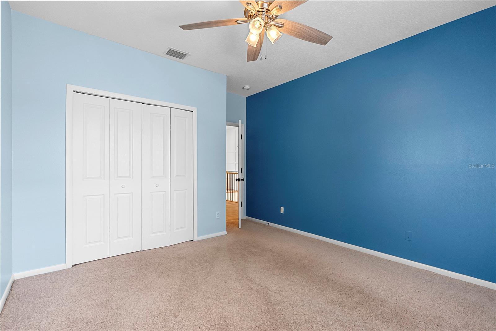 Image 41 of 57 For 281 Sunrise Point