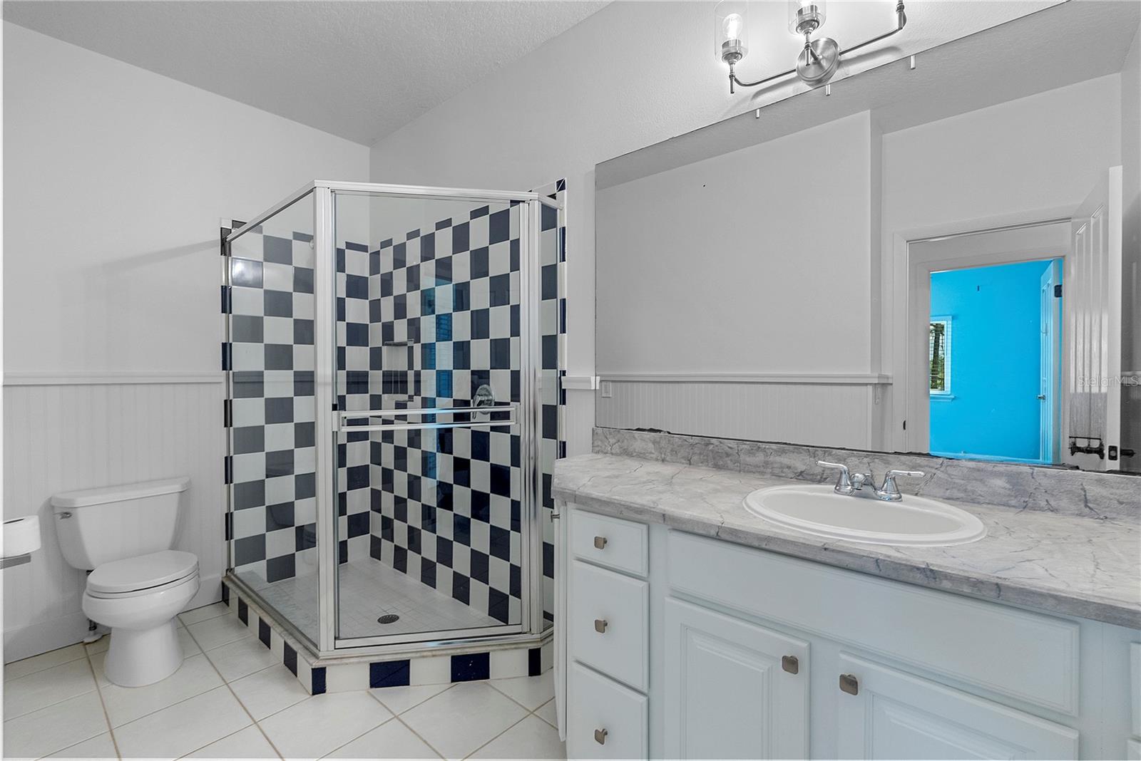 Image 42 of 57 For 281 Sunrise Point