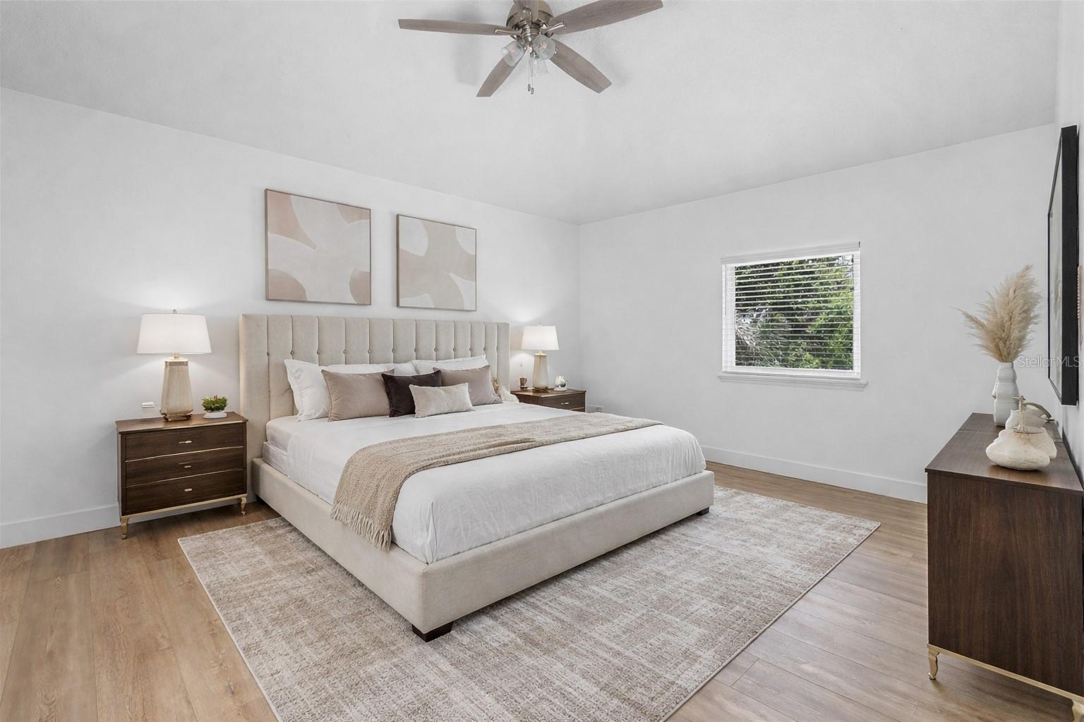 Image 46 of 57 For 281 Sunrise Point