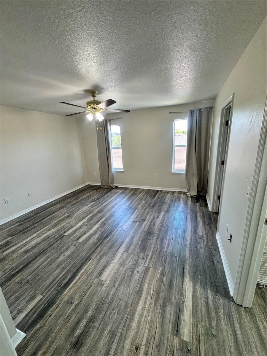 Image 11 of 15 For 2822 Grasmere View Parkway