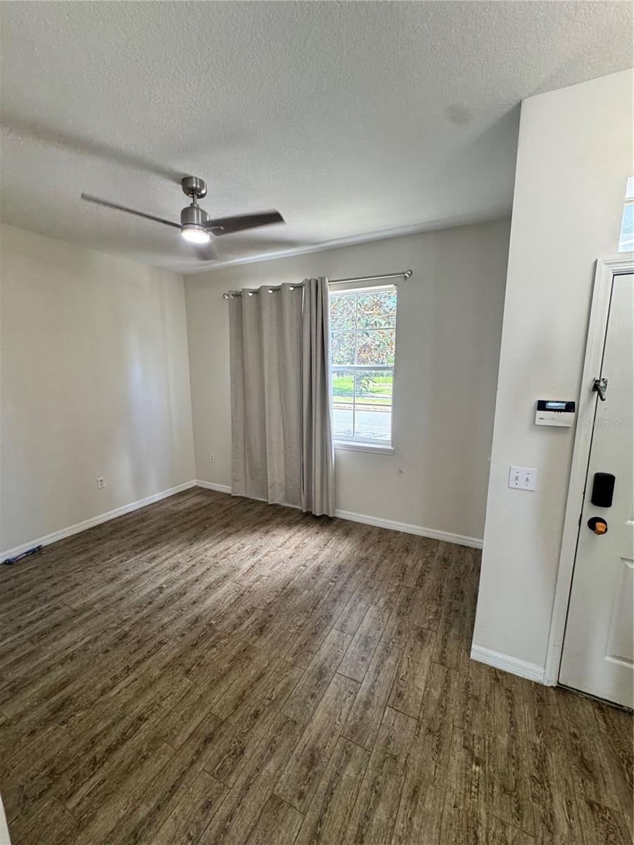 Image 7 of 15 For 2822 Grasmere View Parkway