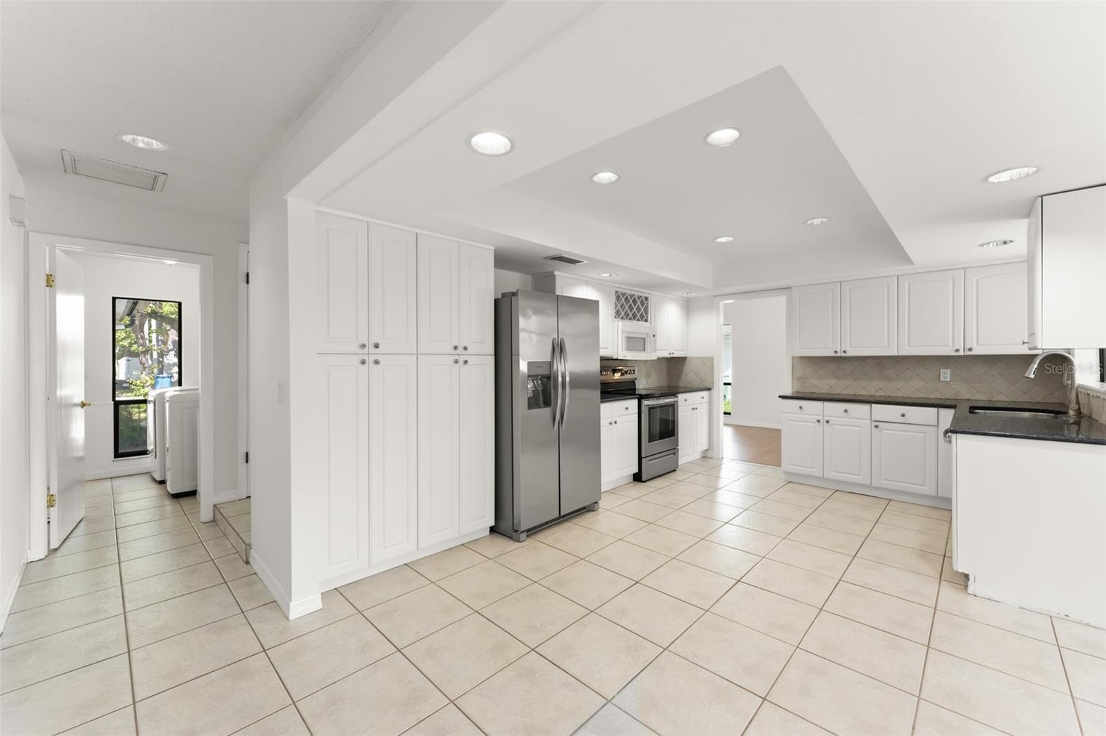 Image 10 of 38 For 1210 Fairway Dr