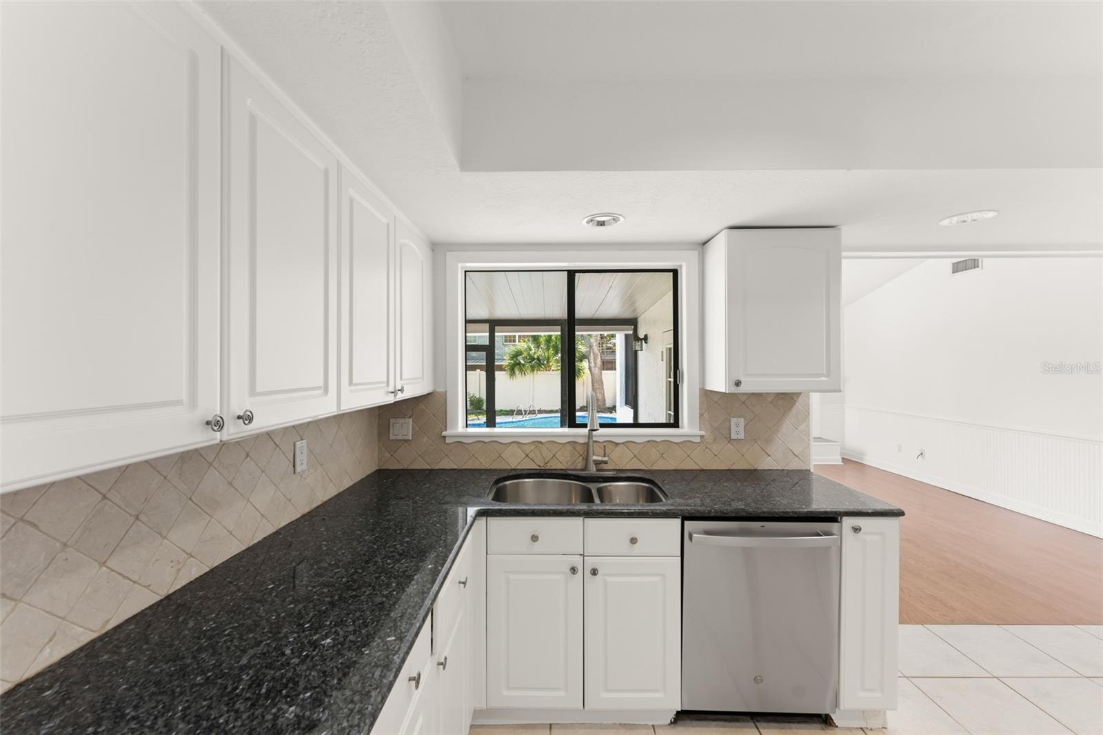 Image 13 of 38 For 1210 Fairway Dr