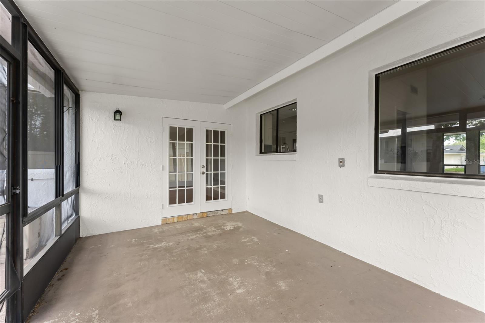 Image 31 of 38 For 1210 Fairway Dr