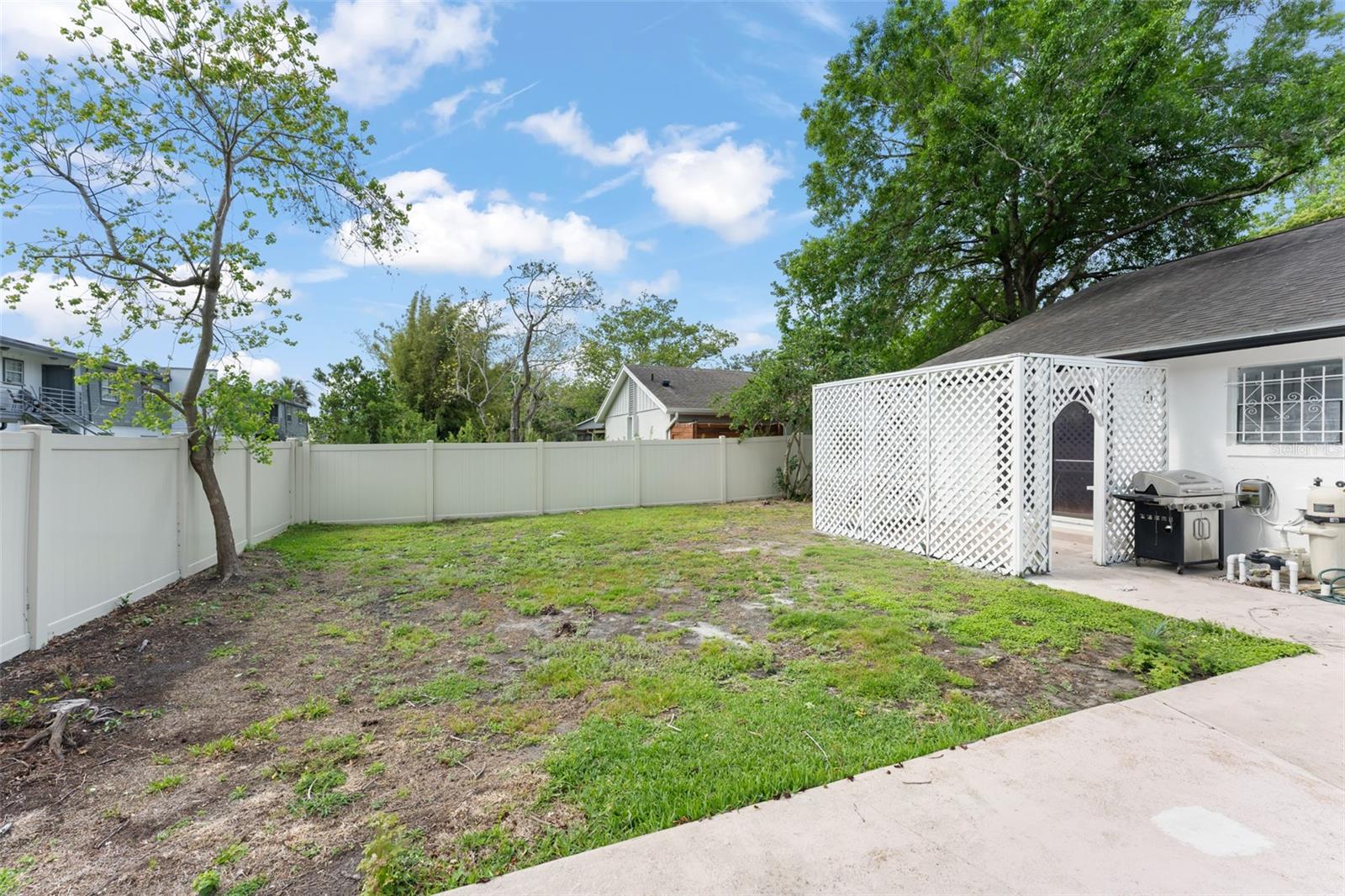 Image 37 of 38 For 1210 Fairway Dr