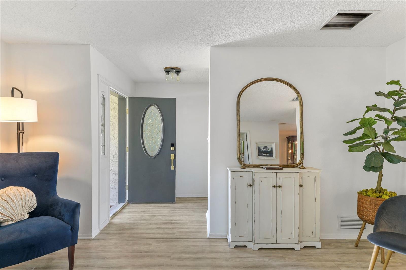 Image 6 of 35 For 7120 Brookside Trail