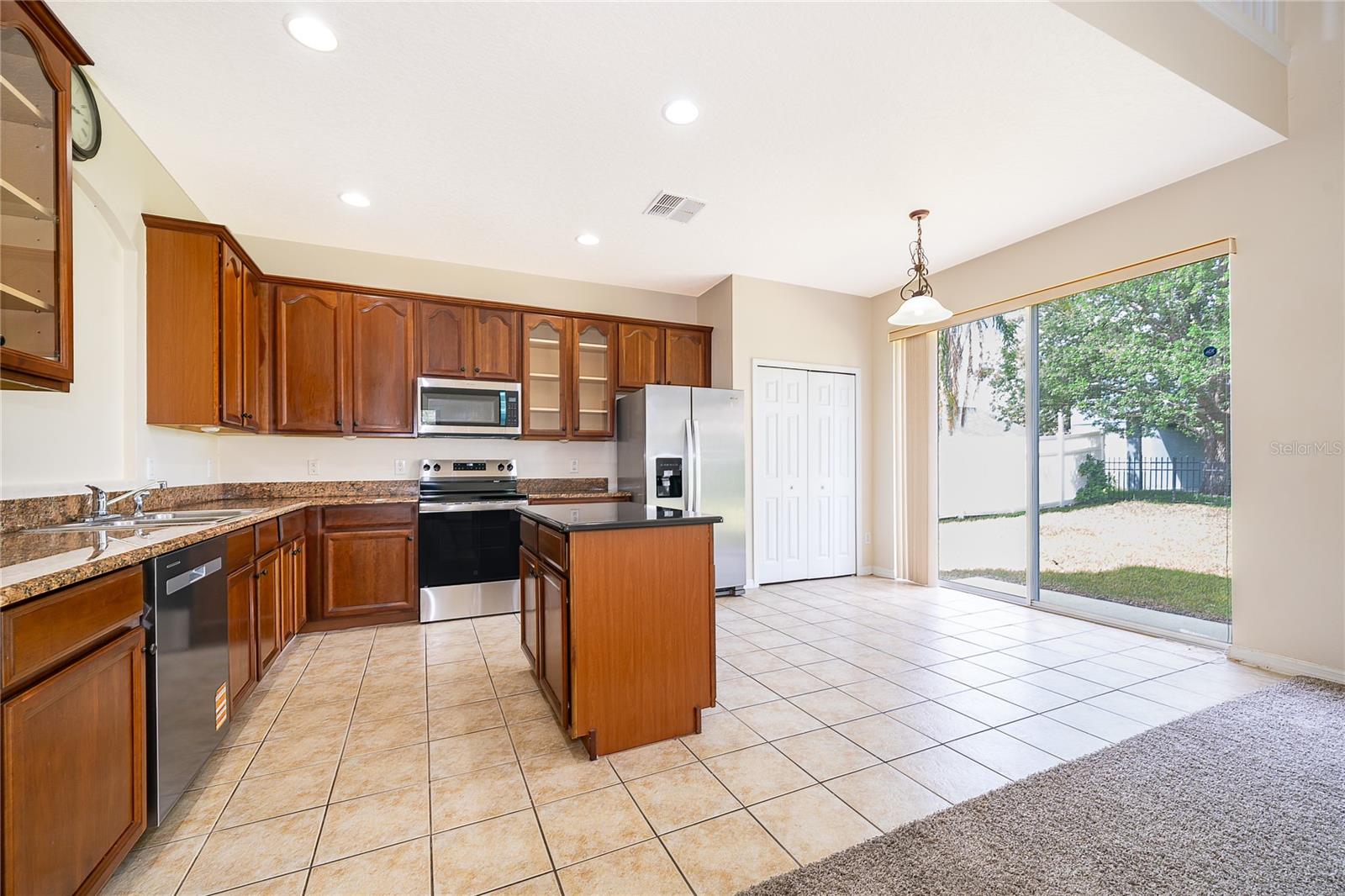 Image 11 of 35 For 1412 Spring Fest Lane