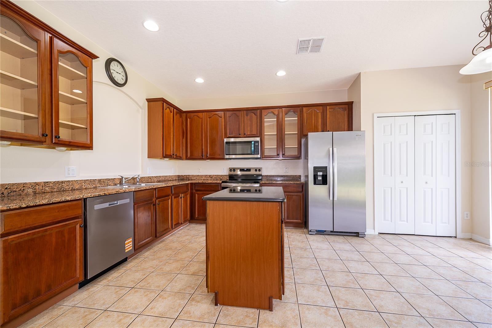 Image 12 of 35 For 1412 Spring Fest Lane