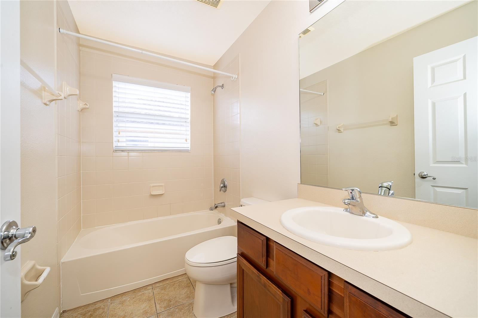 Image 23 of 35 For 1412 Spring Fest Lane