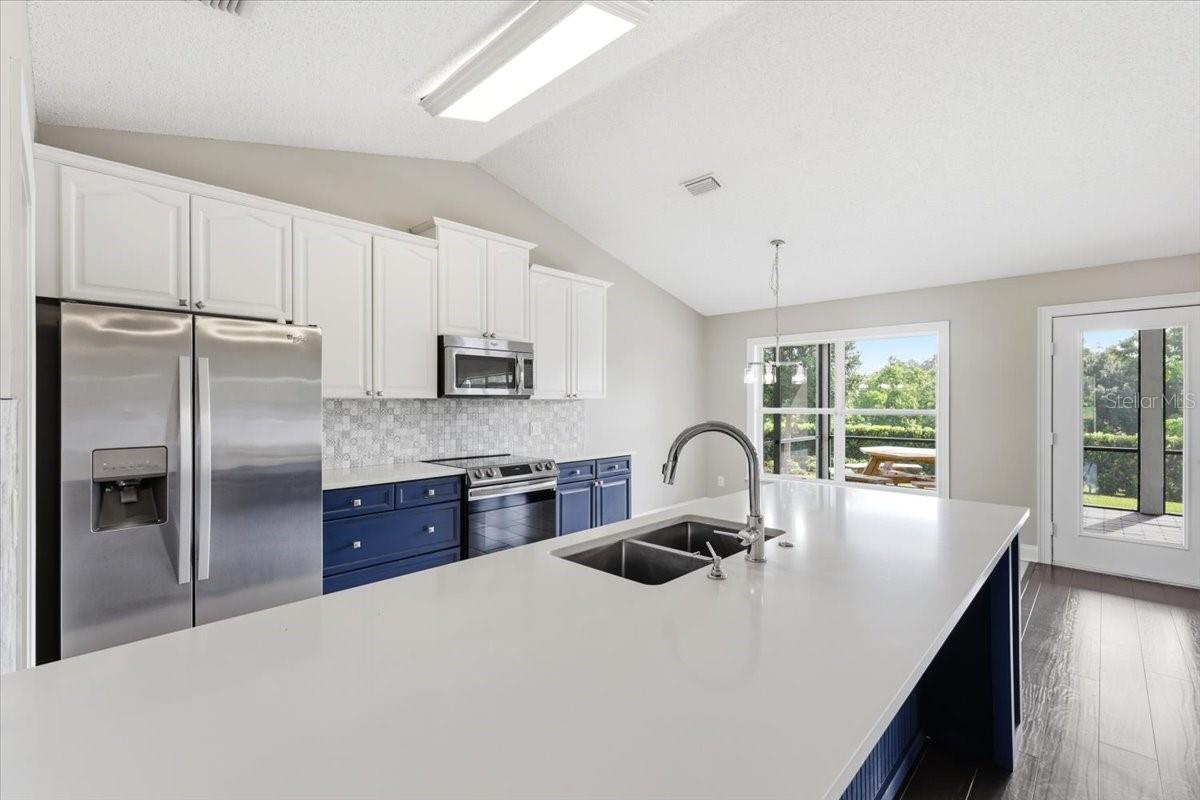 Image 13 of 30 For 1051 Stationside Drive