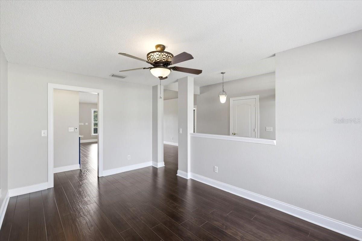 Image 5 of 30 For 1051 Stationside Drive