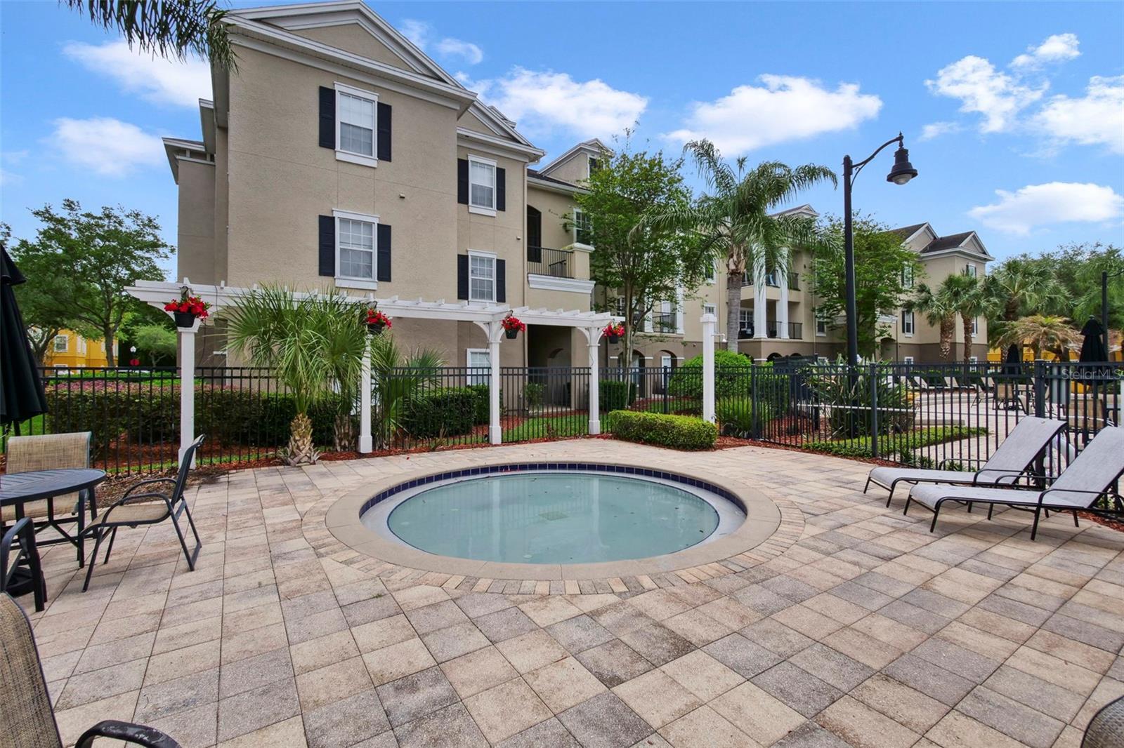 Image 20 of 28 For 3615 Conroy Road 614