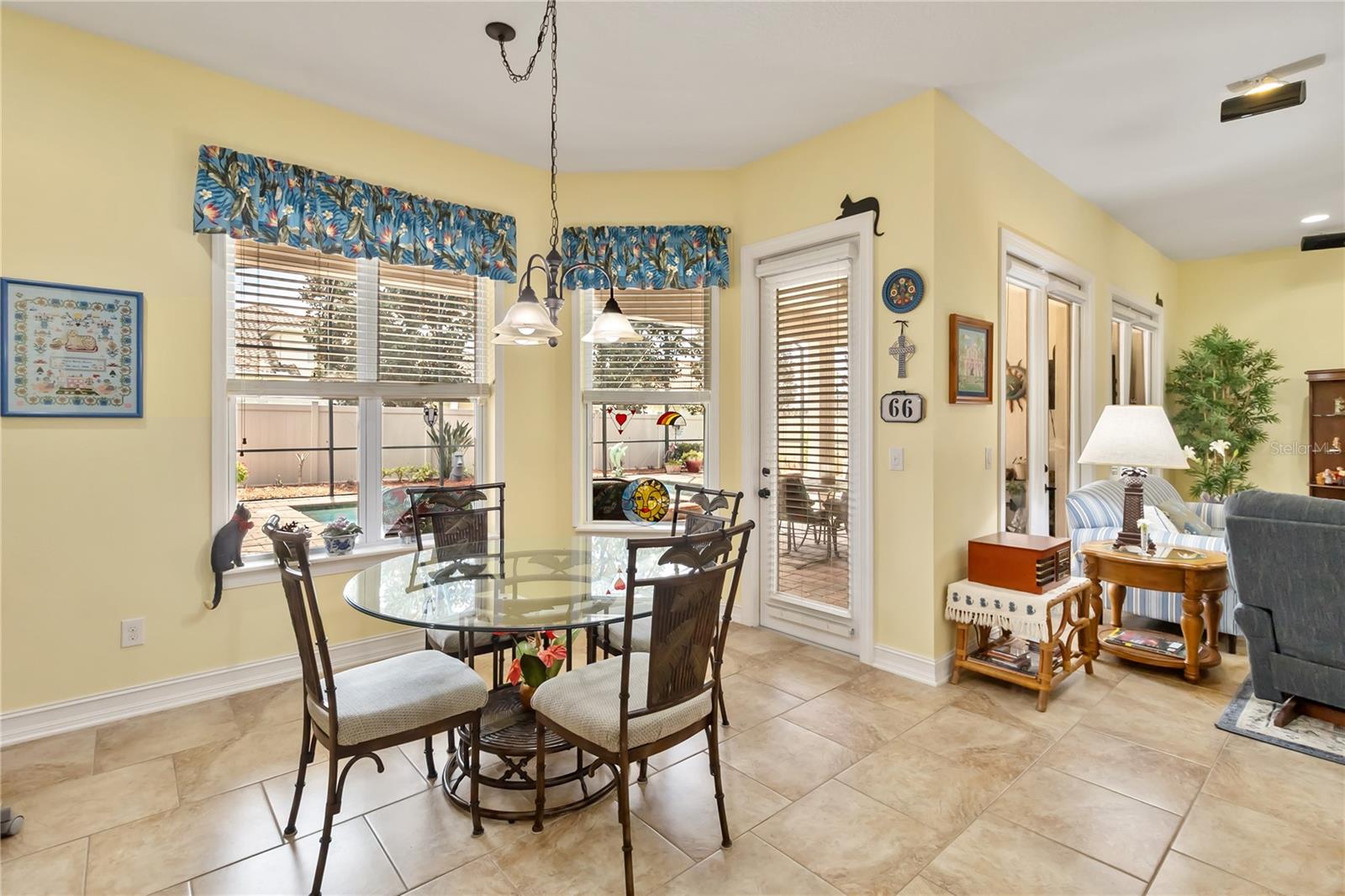 Image 22 of 50 For 4257 Isle Vista Avenue