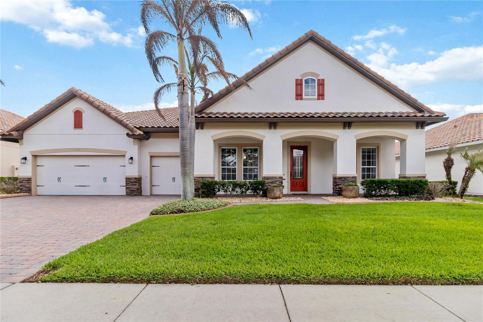 Image 3 of 50 For 4257 Isle Vista Avenue