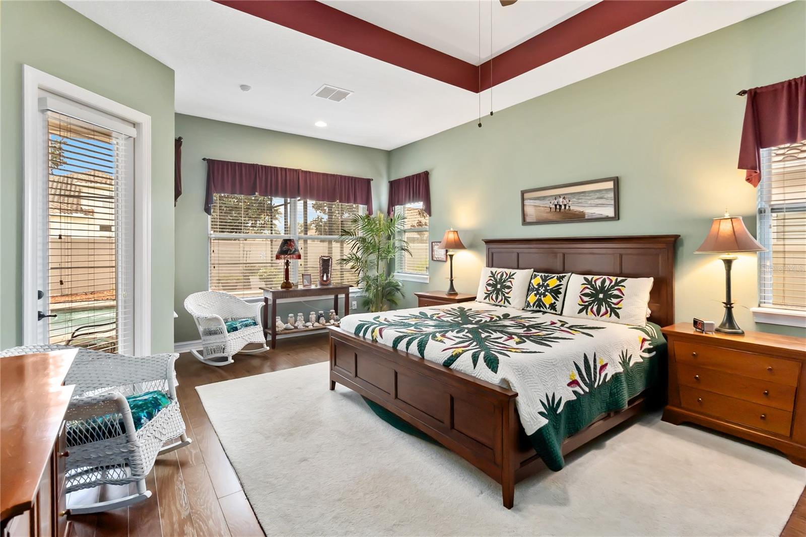 Image 30 of 50 For 4257 Isle Vista Avenue