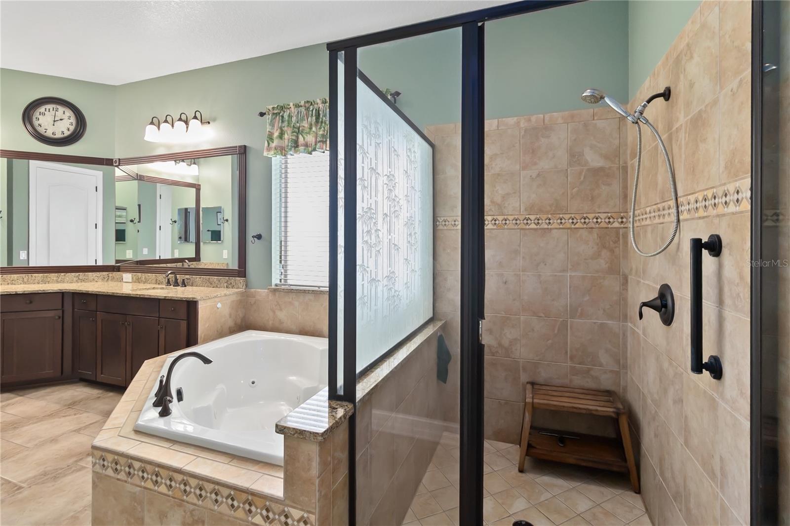 Image 34 of 50 For 4257 Isle Vista Avenue