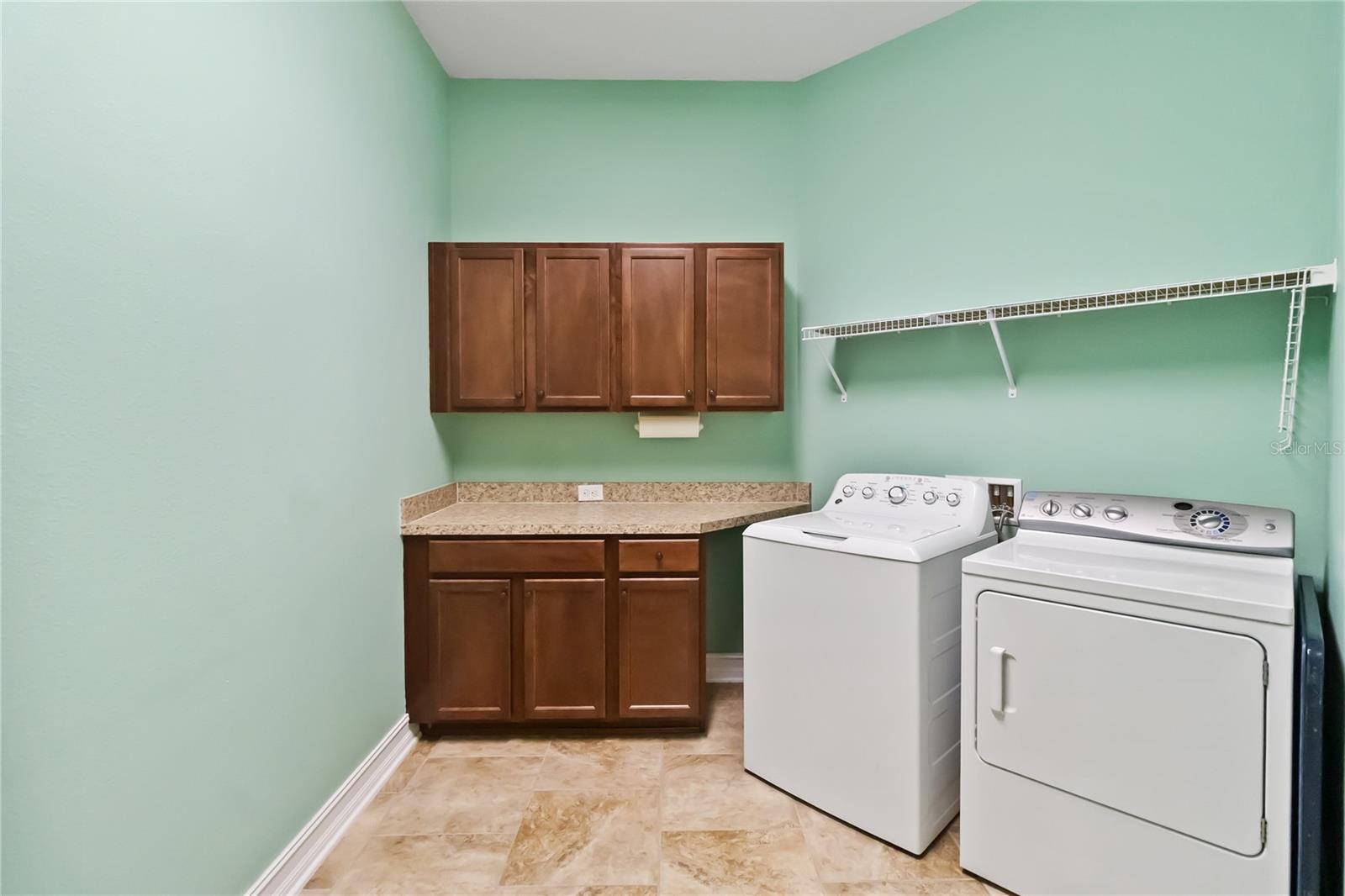 Image 35 of 50 For 4257 Isle Vista Avenue