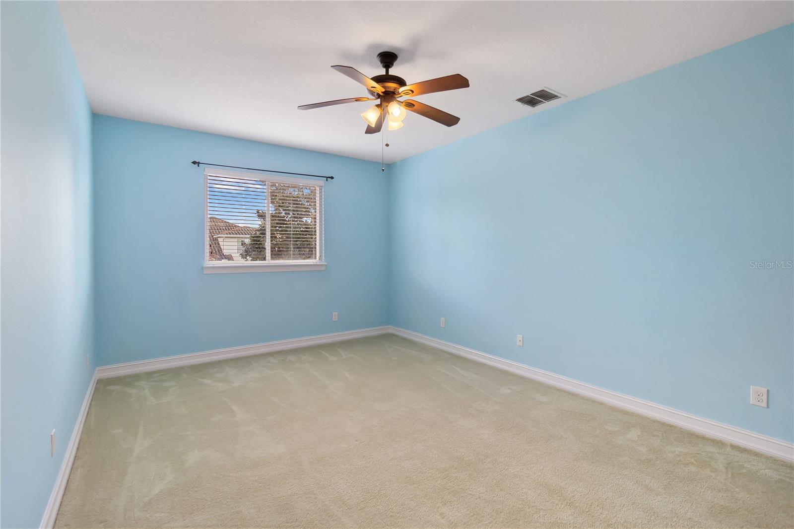 Image 40 of 50 For 4257 Isle Vista Avenue