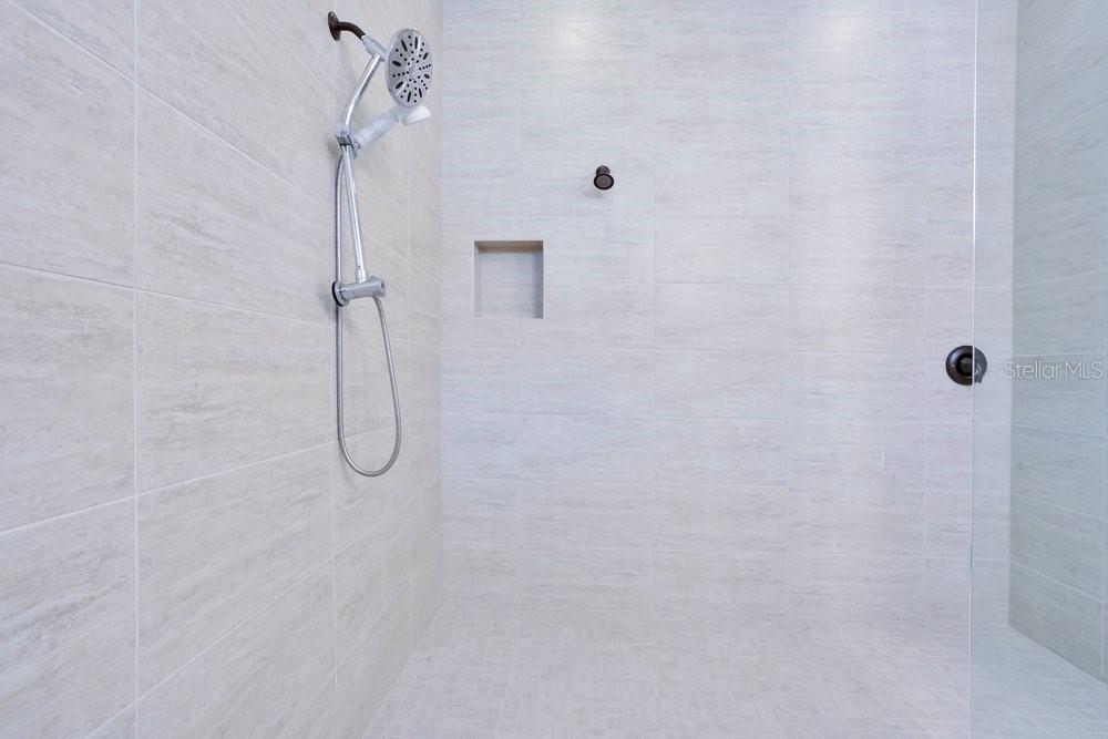 Image 33 of 86 For 8394 Via Vittoria Way Way