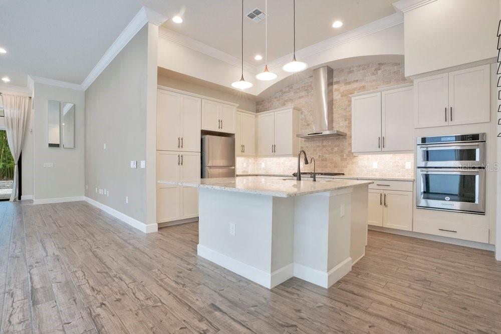 Image 5 of 86 For 8394 Via Vittoria Way Way