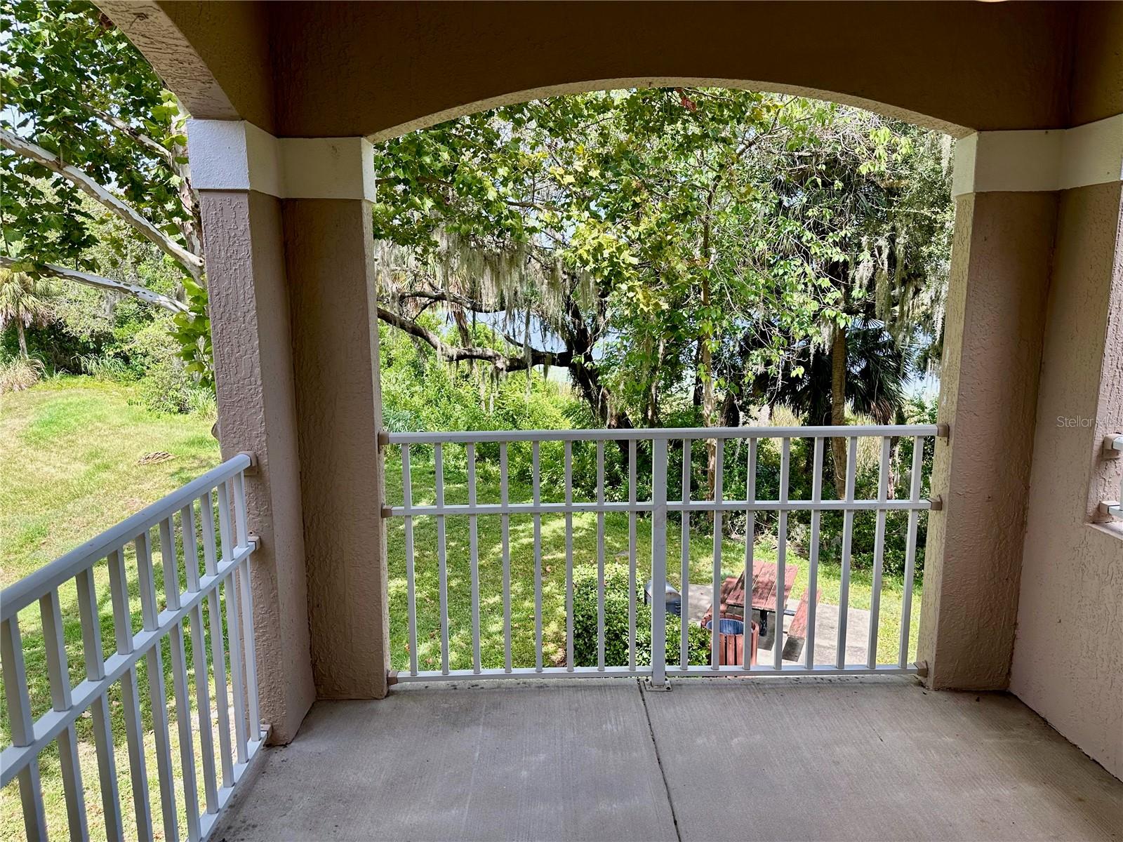 Image 11 of 25 For 624 Arbor Lakes Circle 624