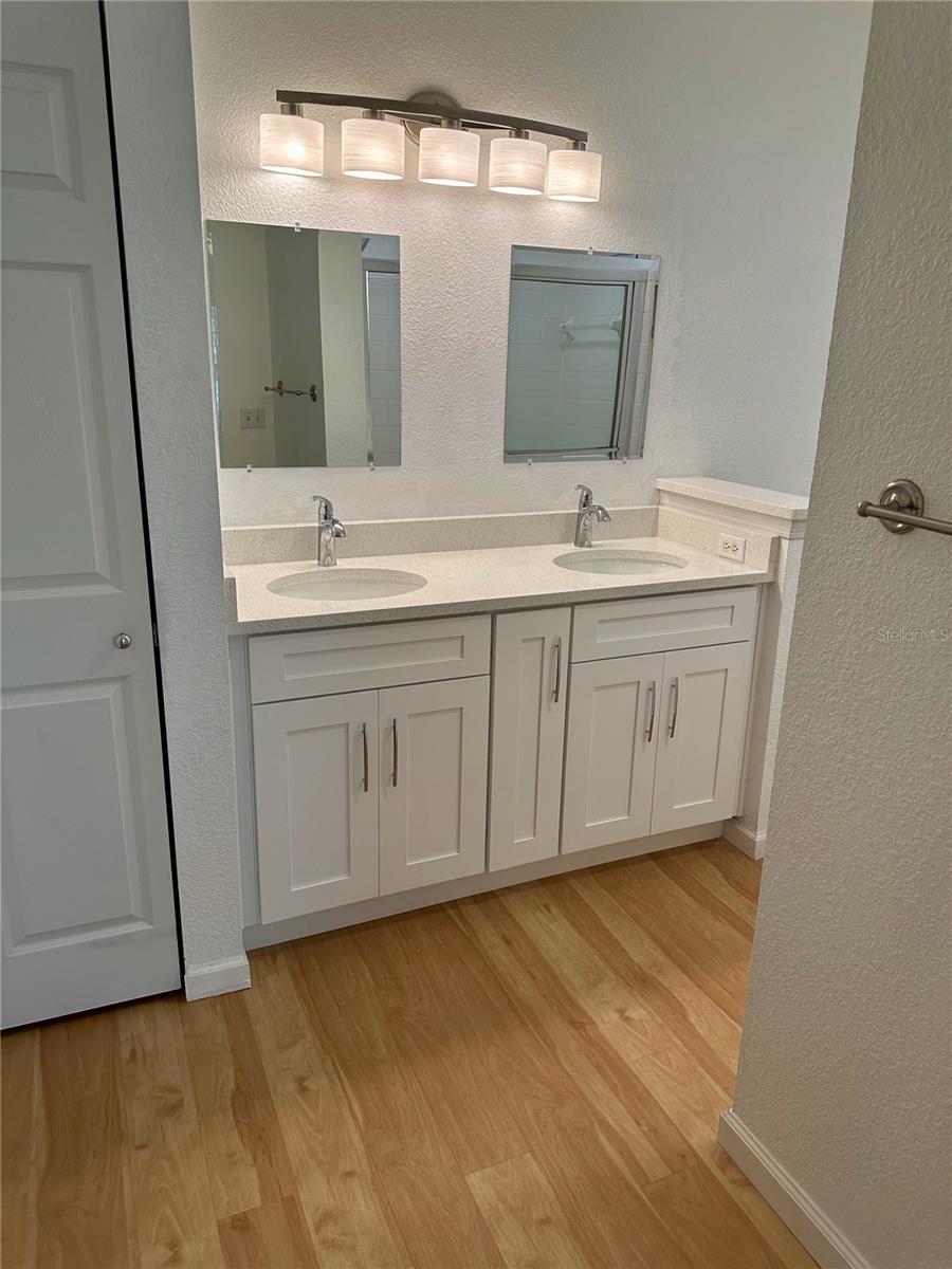 Image 19 of 25 For 624 Arbor Lakes Circle 624