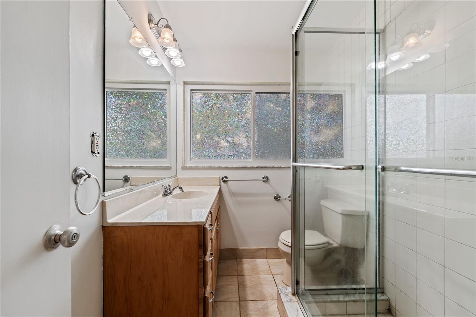 Image 16 of 23 For 2115 Sycamore Drive