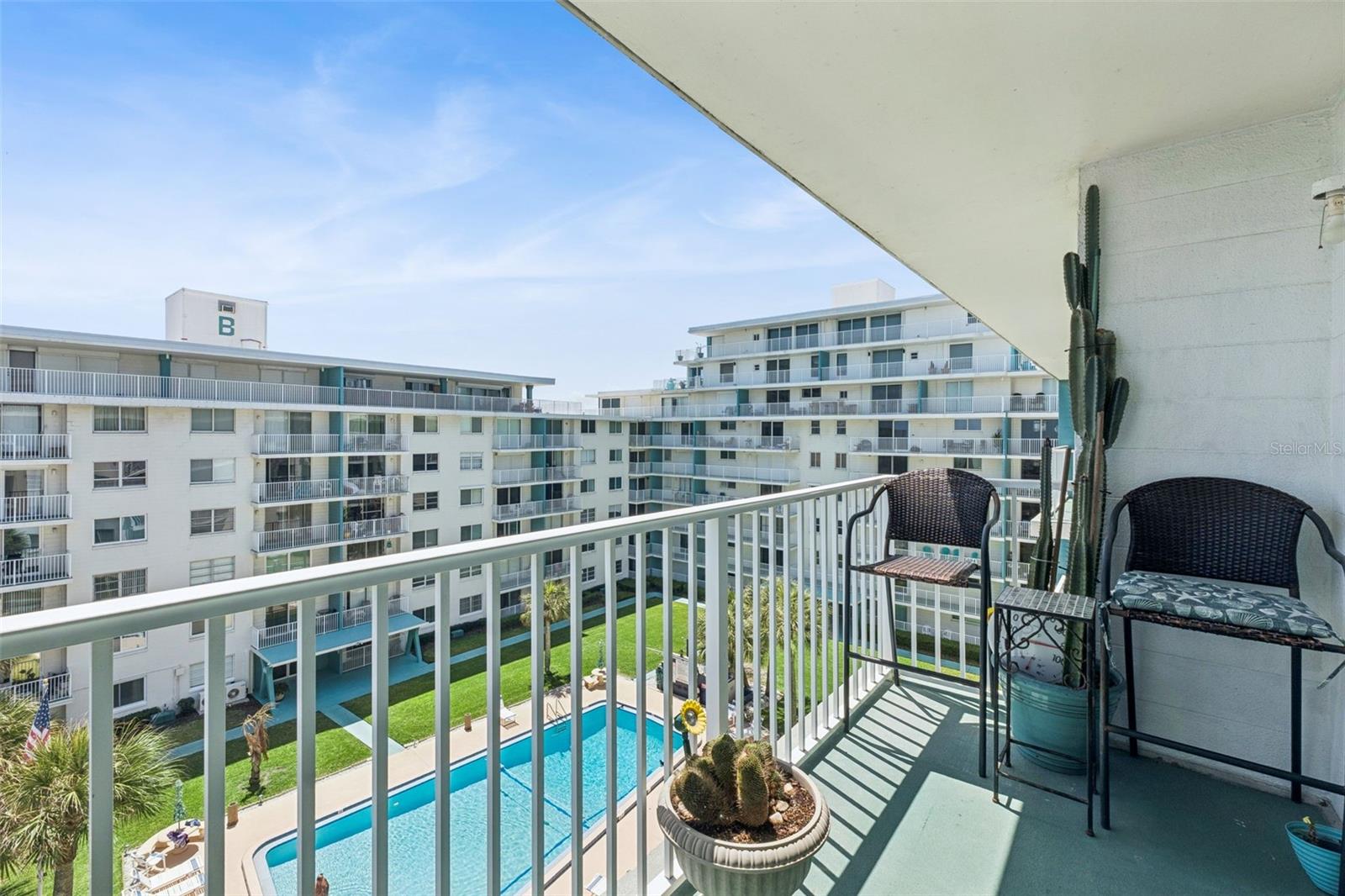 Image 40 of 55 For 2727 Atlantic Avenue 6190