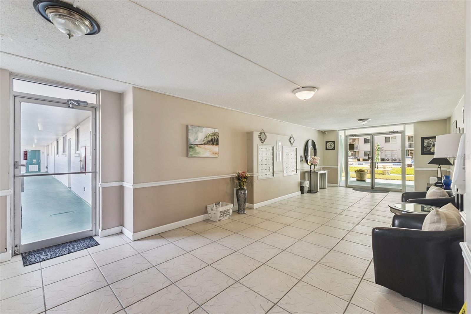 Image 5 of 55 For 2727 Atlantic Avenue 6190