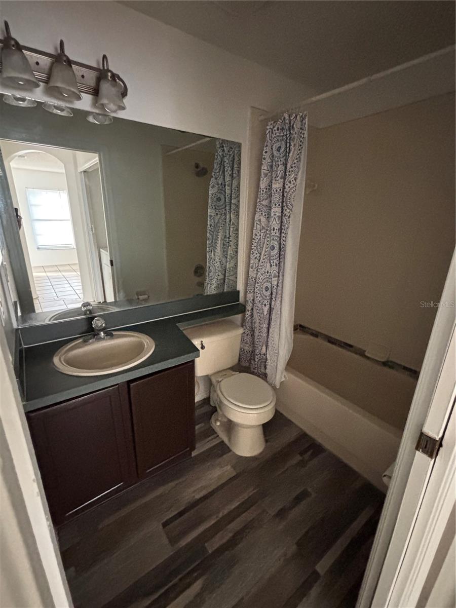 Image 13 of 27 For 13301 Fairway Glen Drive 104