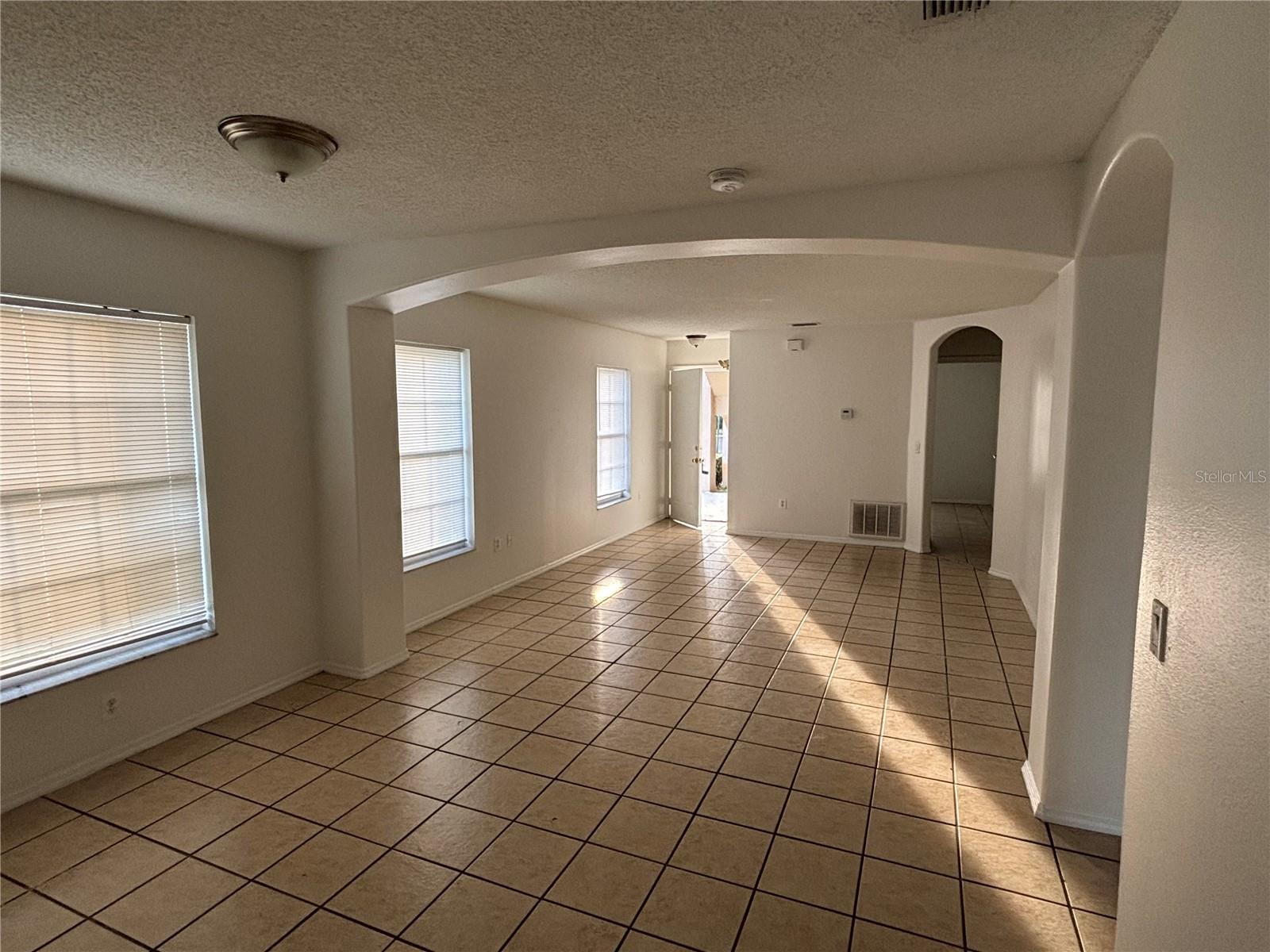 Image 6 of 27 For 13301 Fairway Glen Drive 104