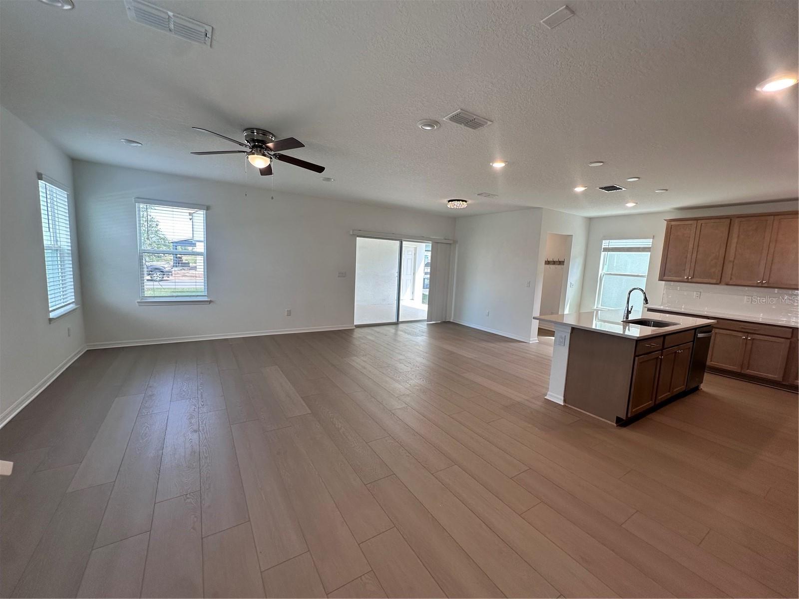 Image 11 of 45 For 4681 Sunny Citrus Lane