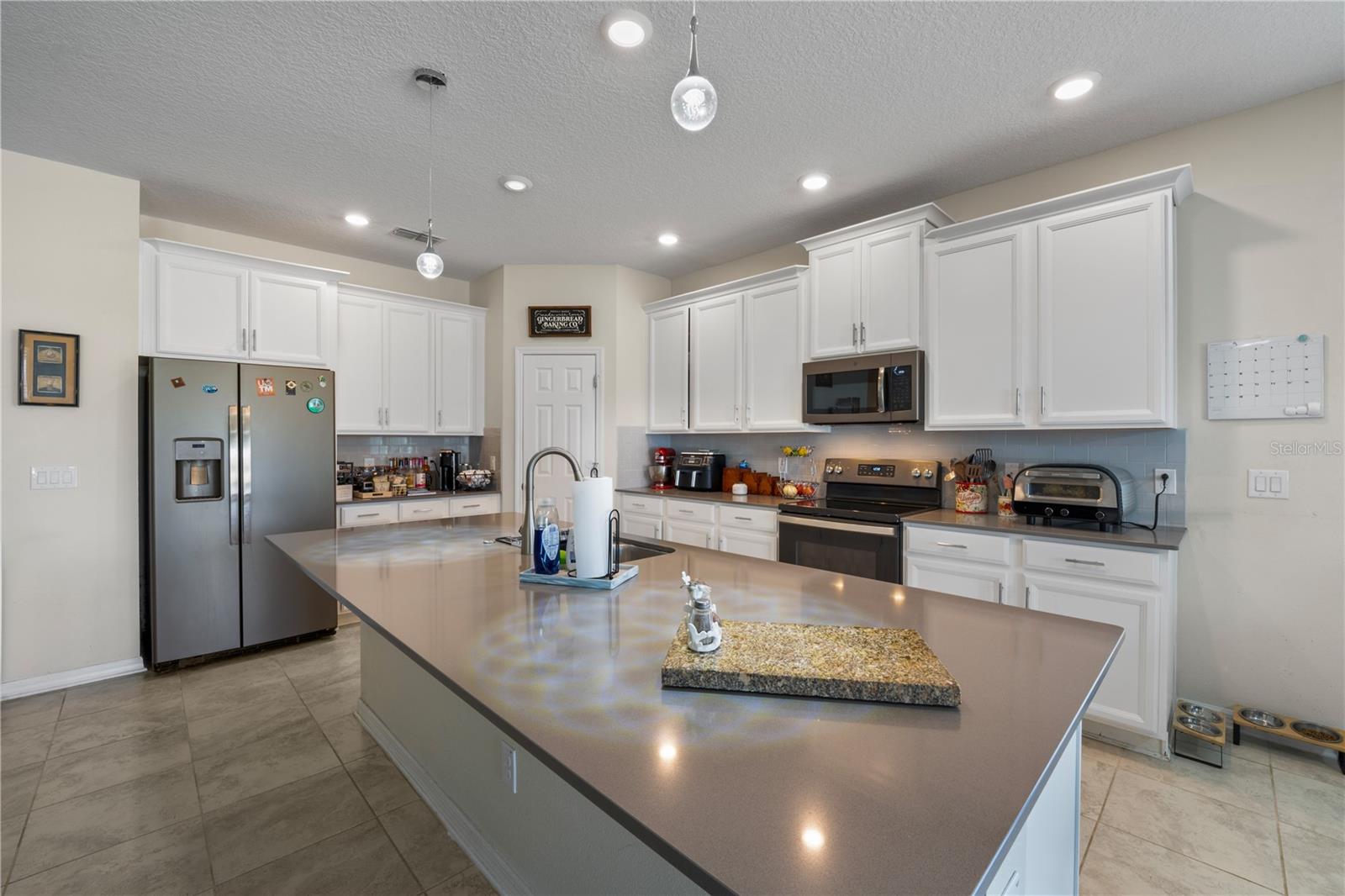 Image 20 of 73 For 5414 Manchester Drive