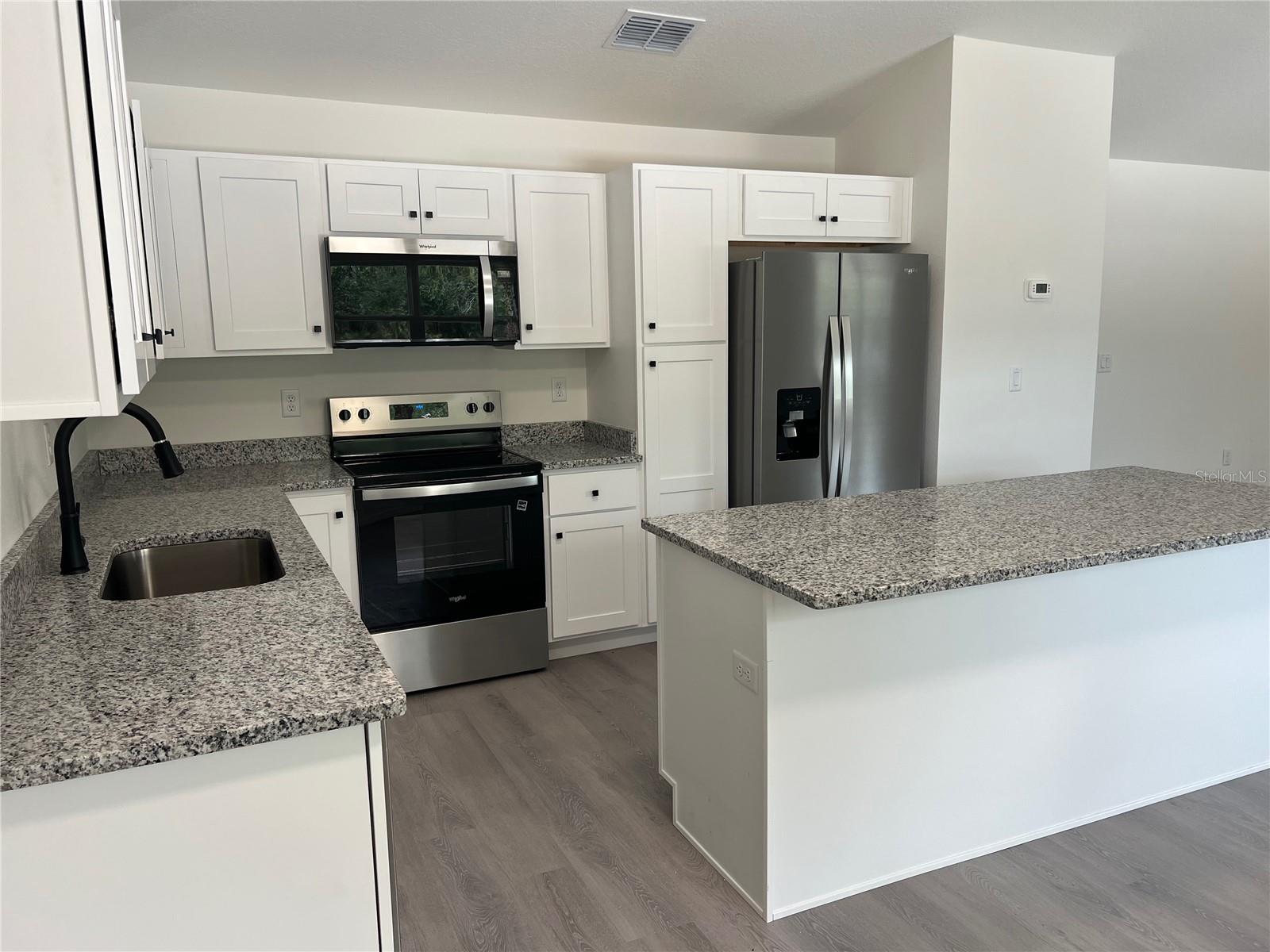 Image 4 of 7 For 14173 Sw 60th Terrace