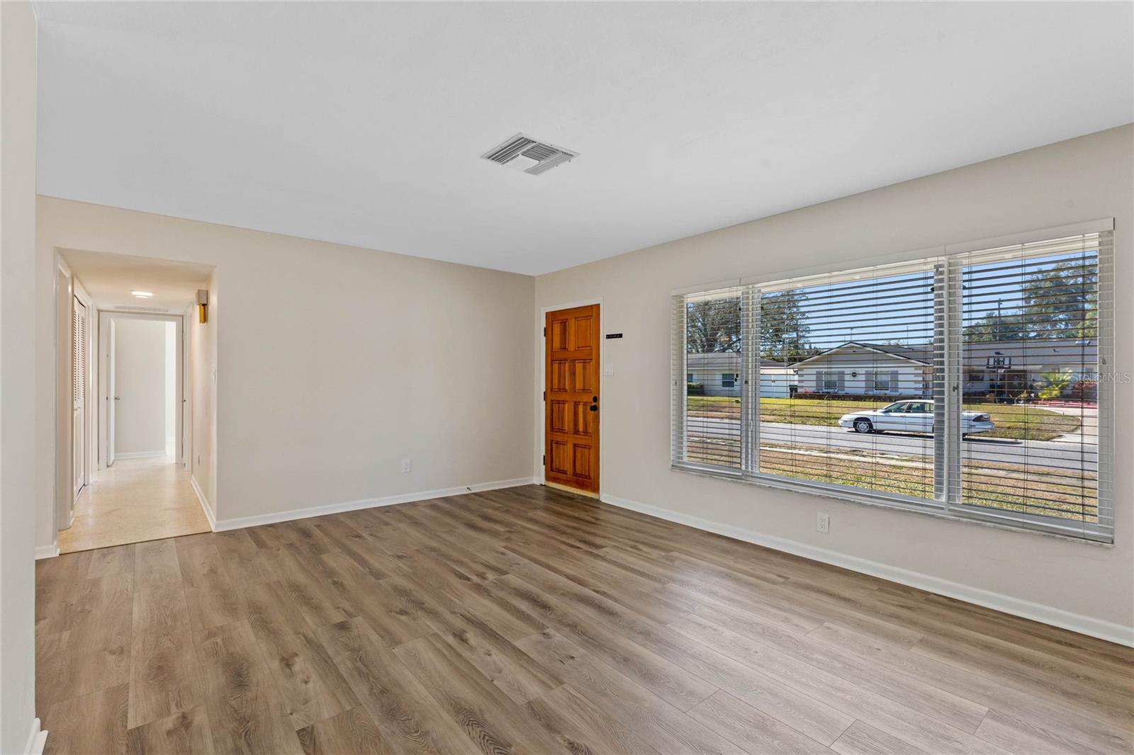 Image 8 of 38 For 623 Truesdell Avenue