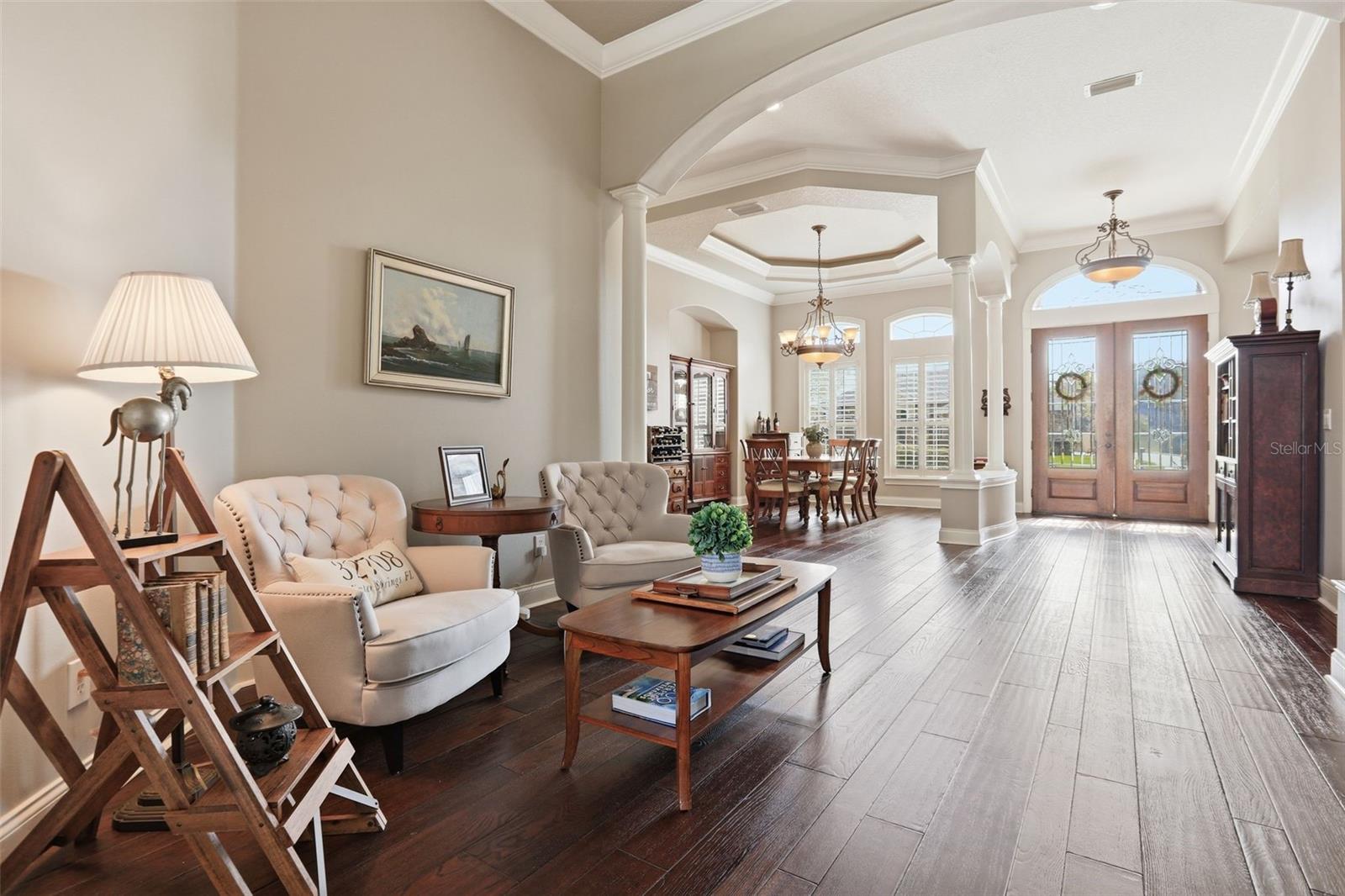 Image 10 of 49 For 408 Avondale Court