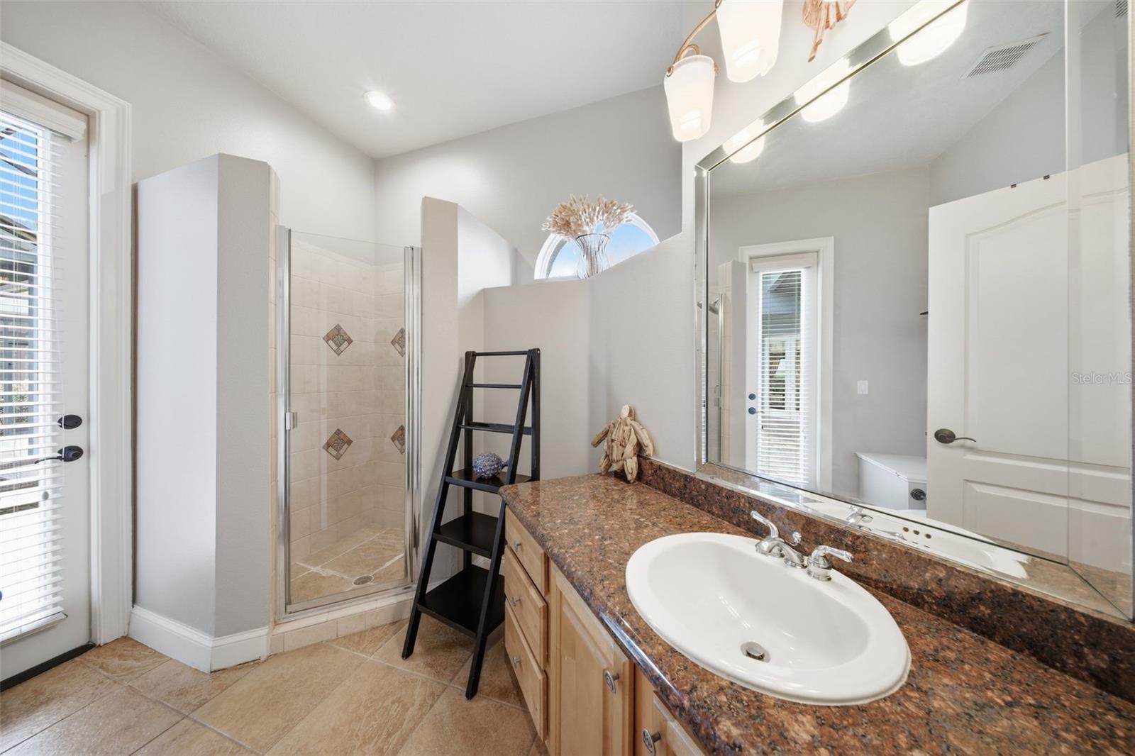 Image 31 of 49 For 408 Avondale Court