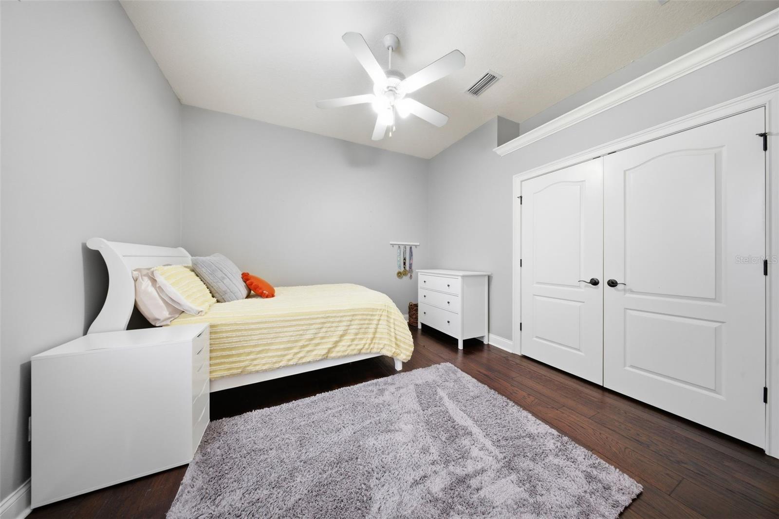 Image 35 of 49 For 408 Avondale Court