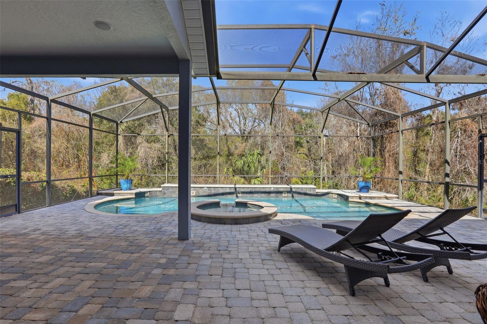 Image 42 of 49 For 408 Avondale Court