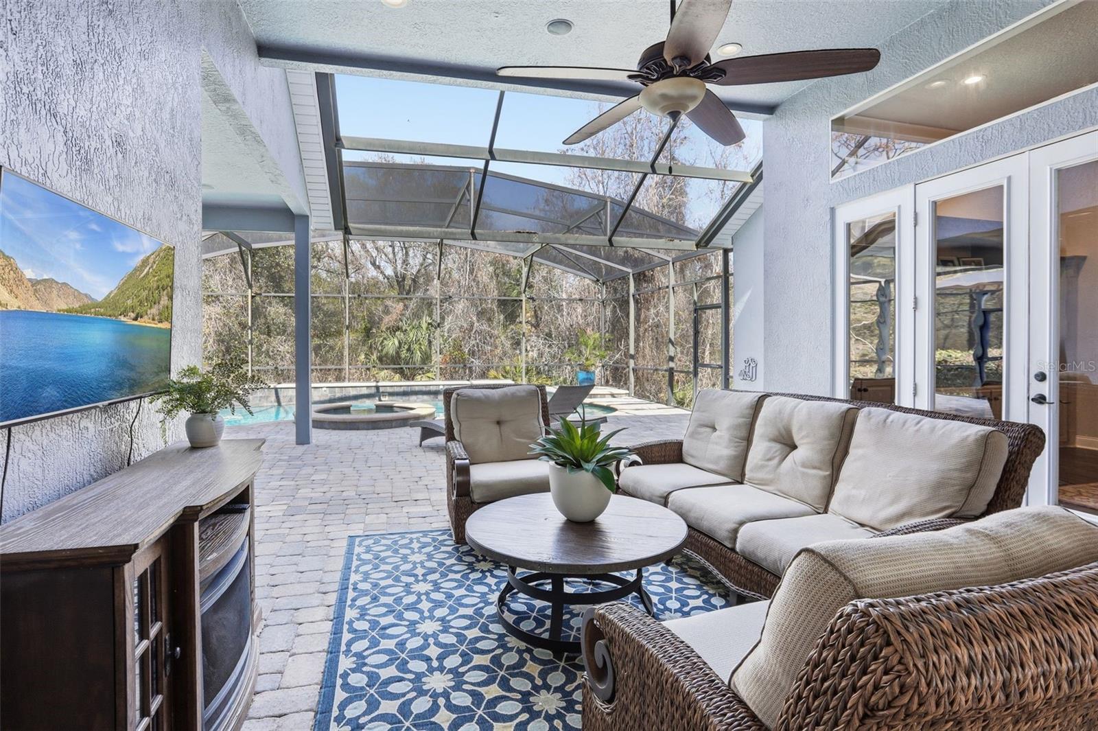 Image 6 of 49 For 408 Avondale Court