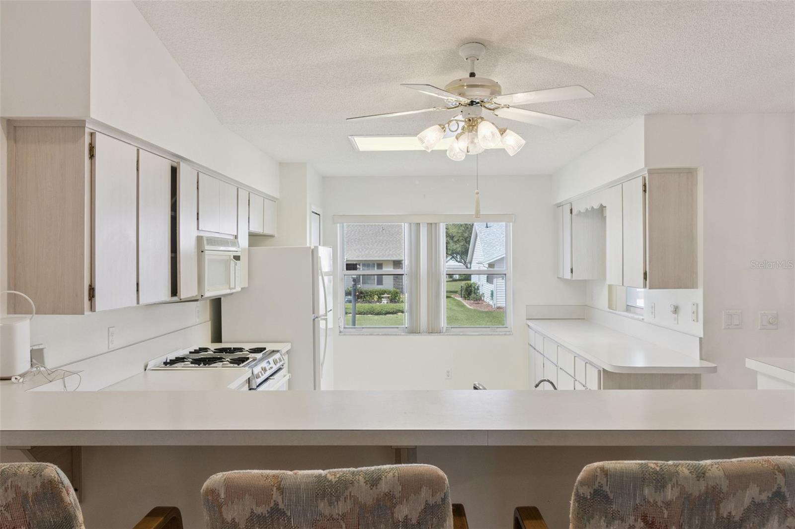 Image 9 of 40 For 26245 Newcombe Circle