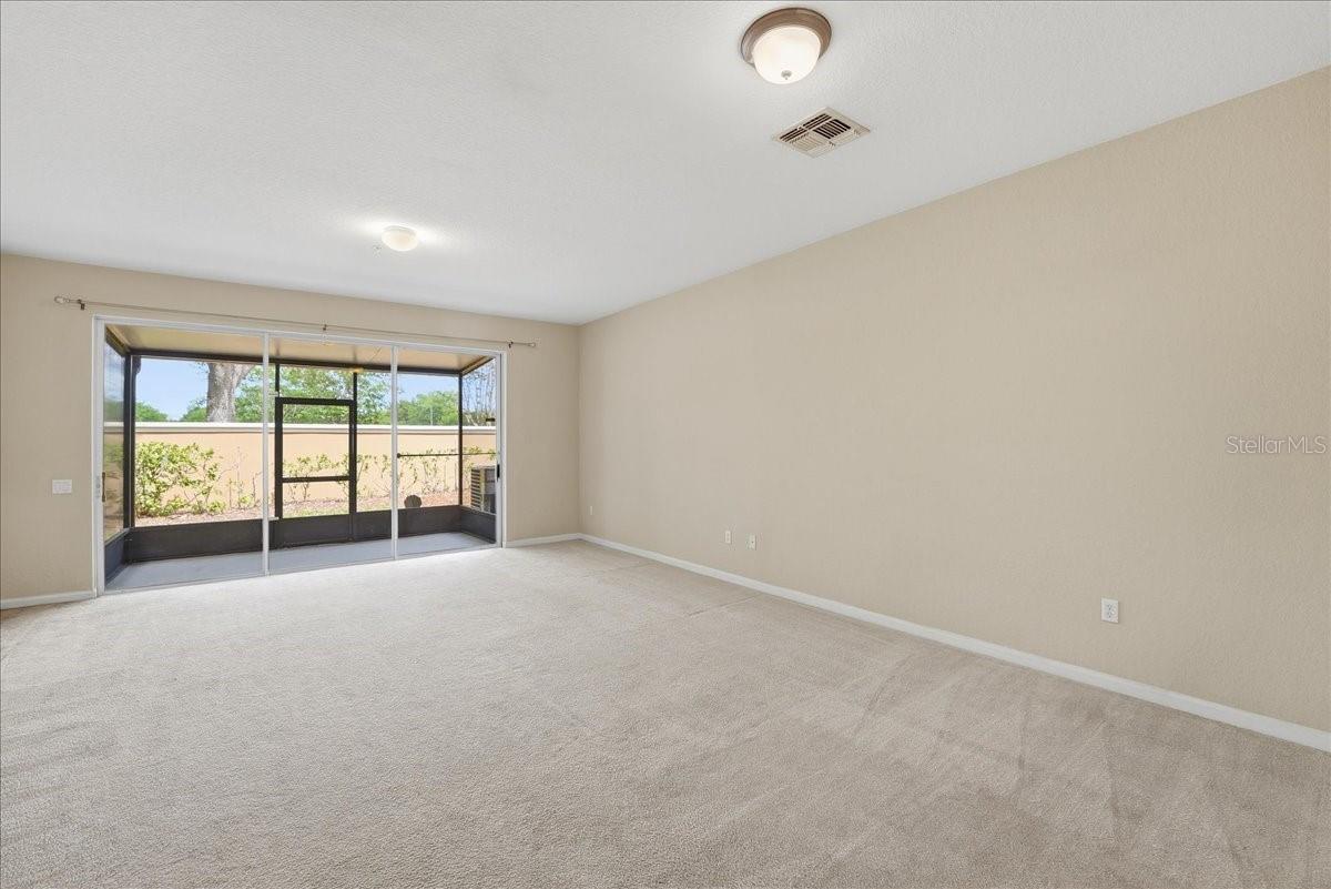 Image 4 of 15 For 2837 Villafuerte Point 103