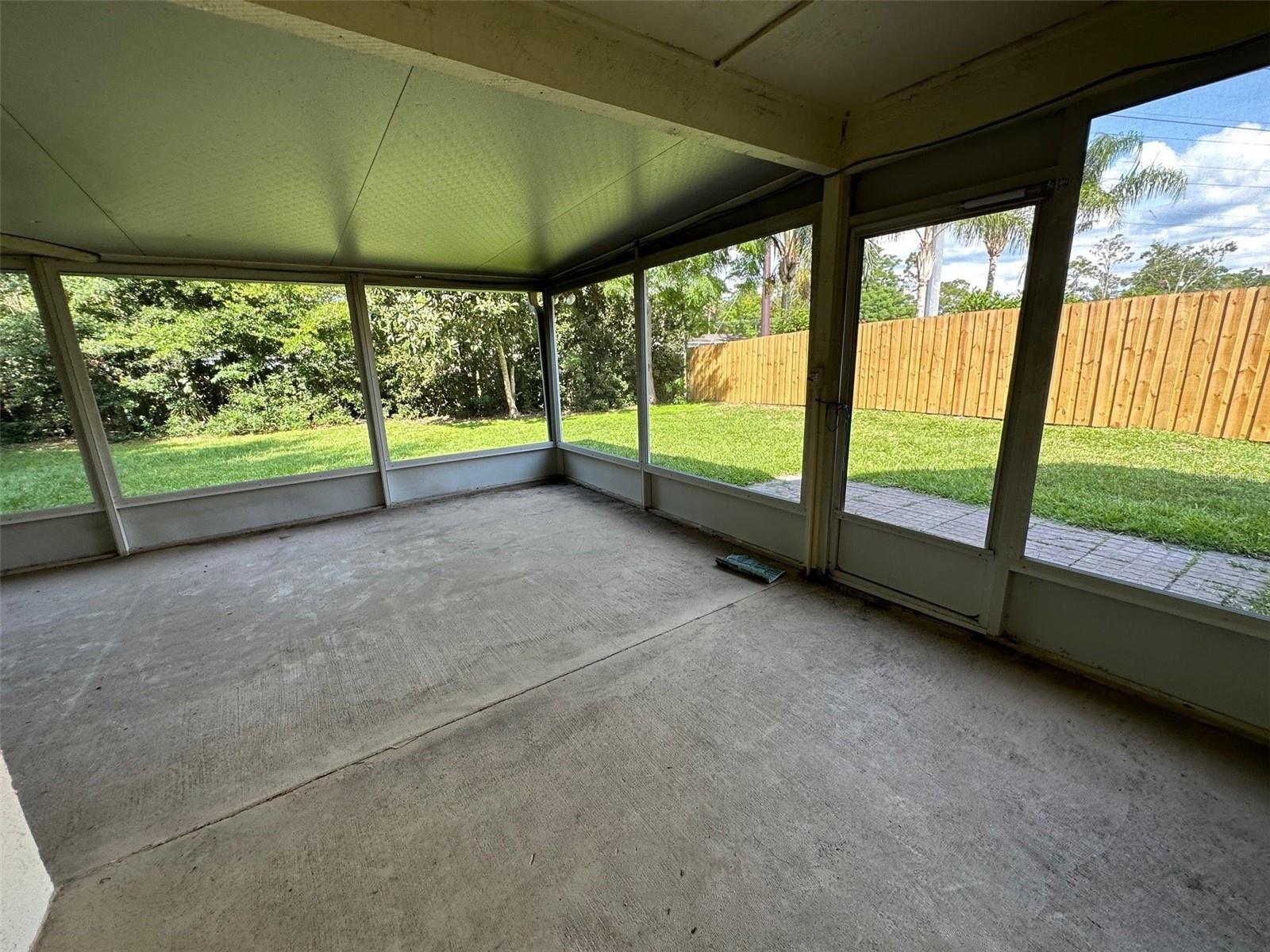 Image 18 of 23 For 332 Morning Glory Drive