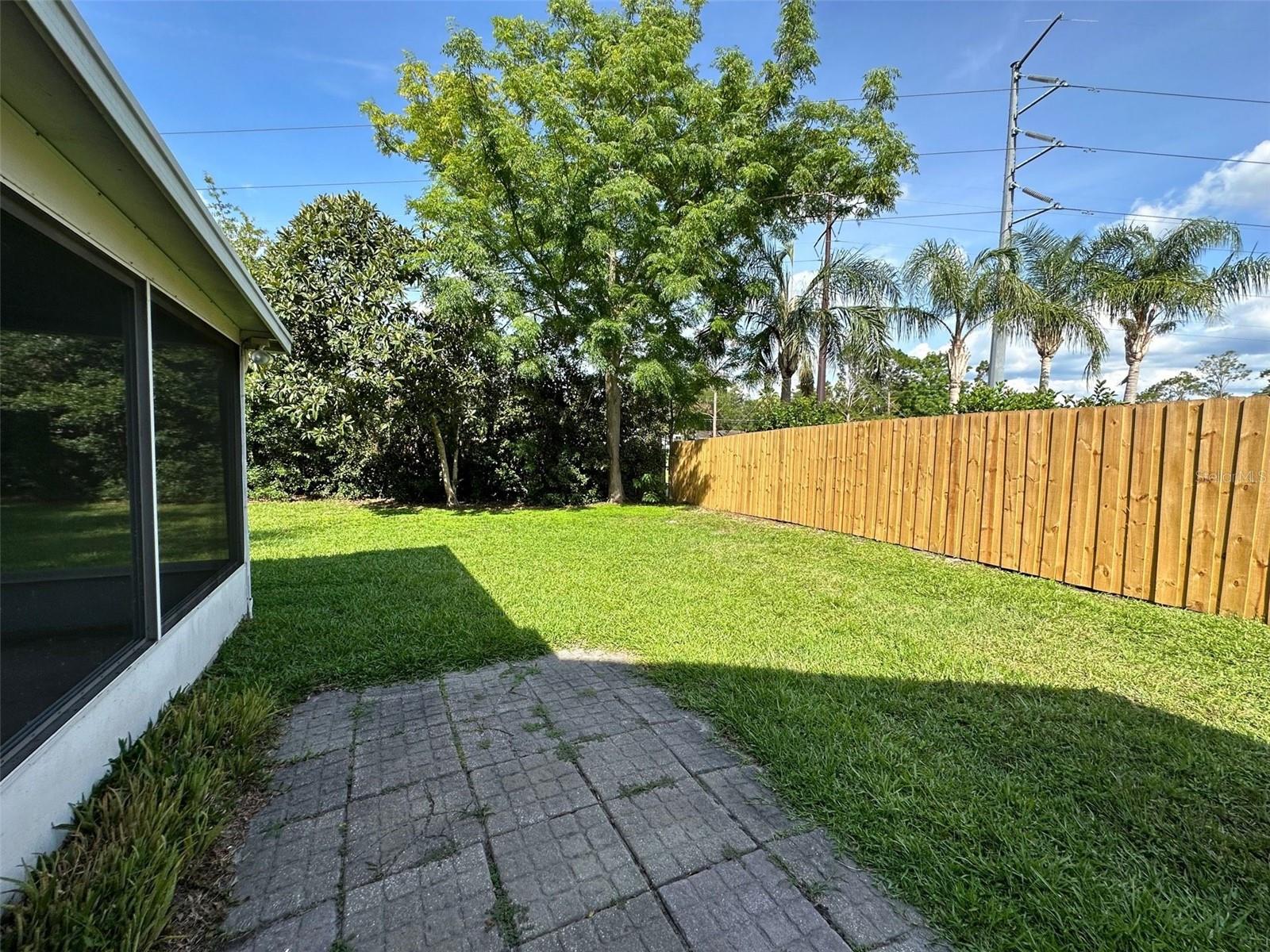 Image 21 of 23 For 332 Morning Glory Drive