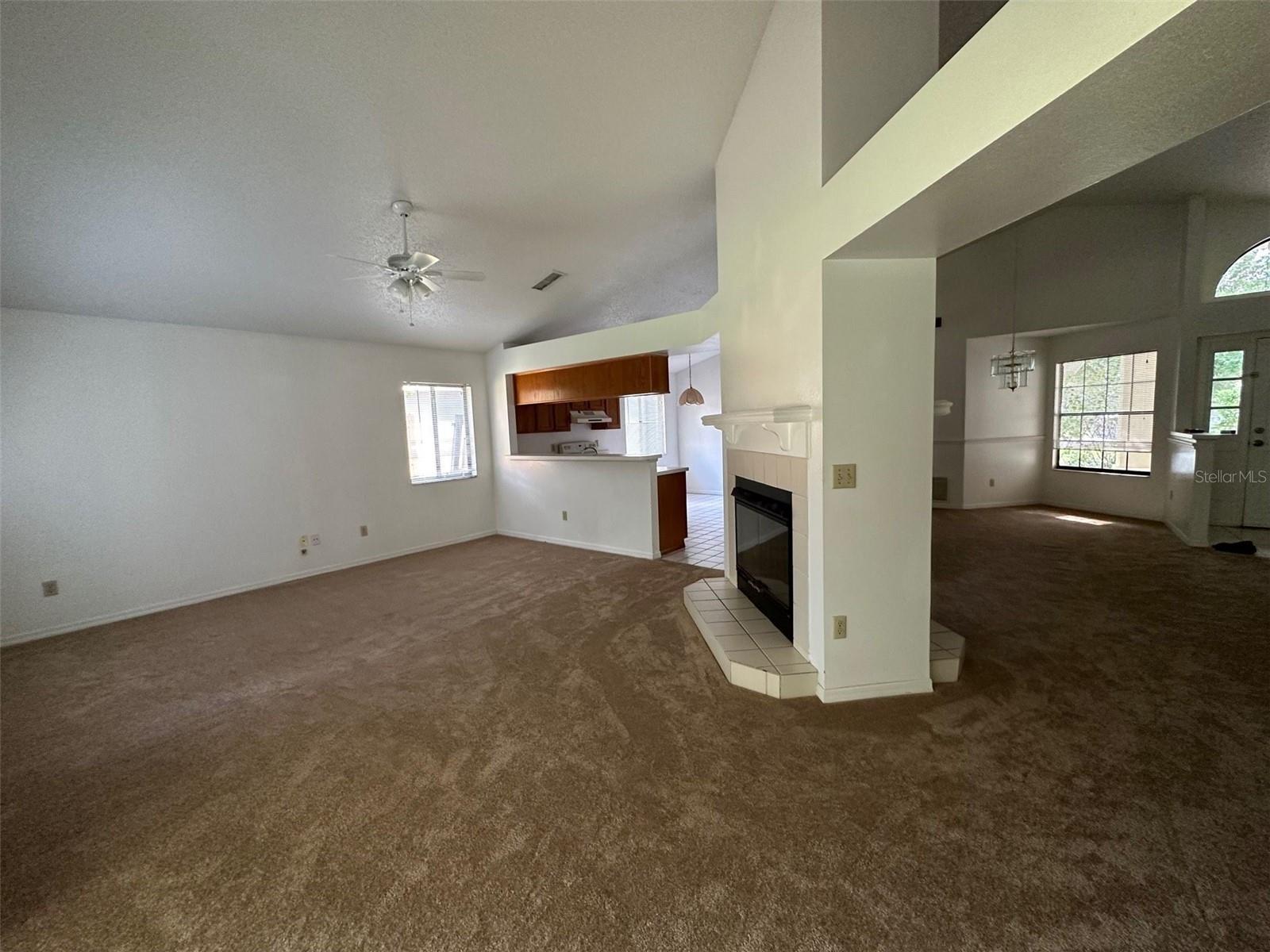 Image 4 of 23 For 332 Morning Glory Drive