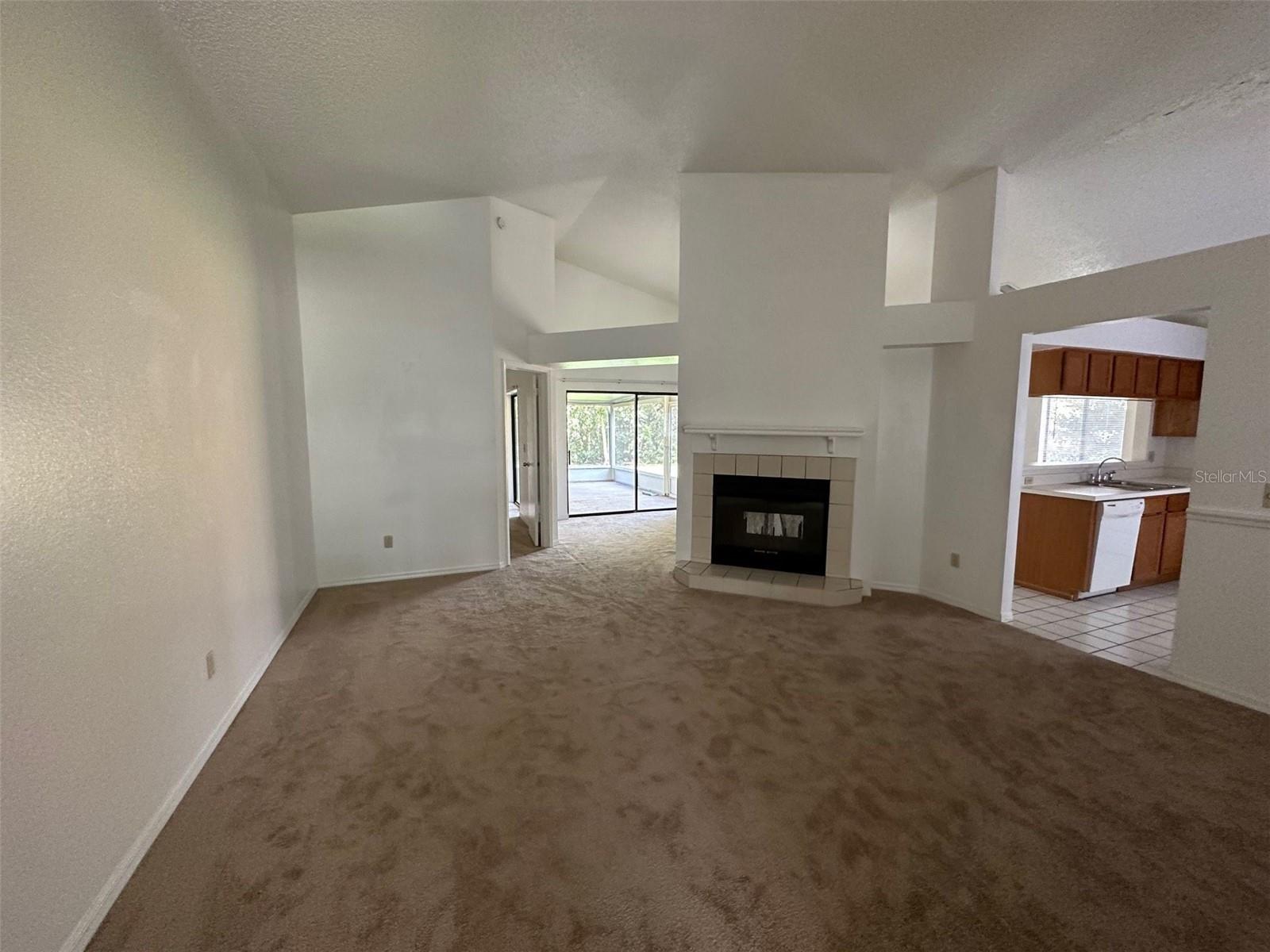 Image 5 of 23 For 332 Morning Glory Drive