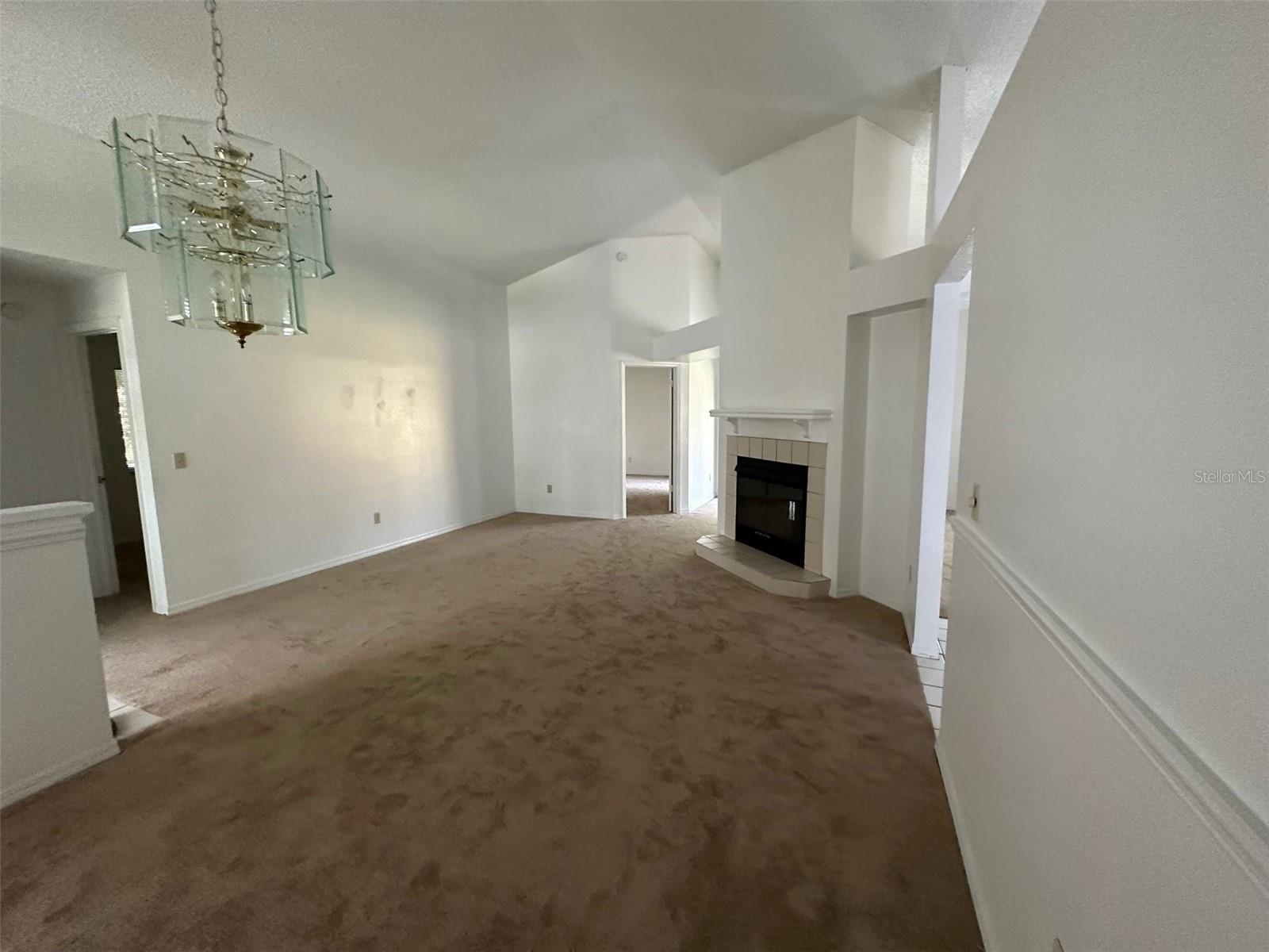 Image 7 of 23 For 332 Morning Glory Drive